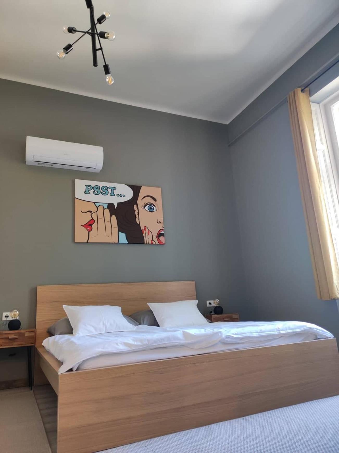 Quadruple Room with Bathroom - Photo 10