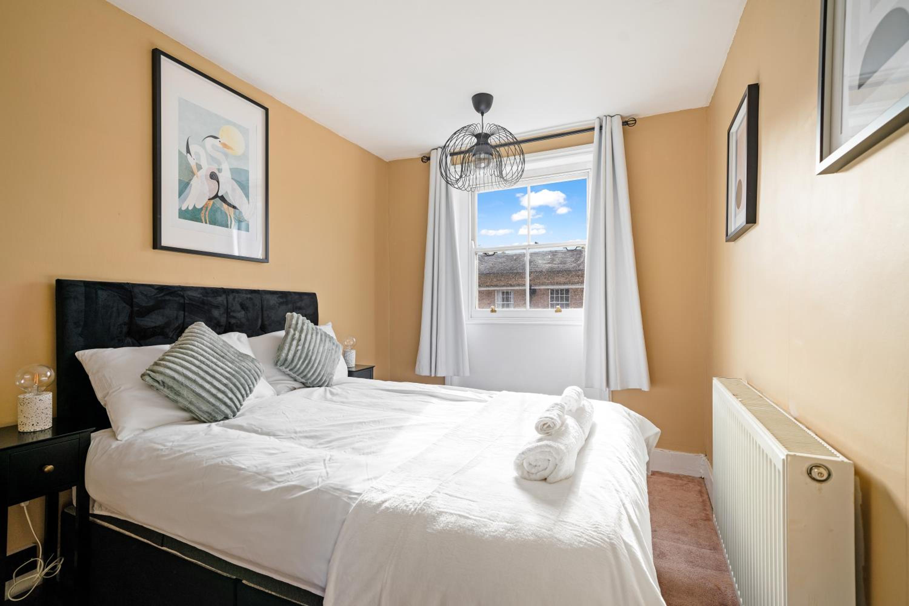 Two-Bedroom Standard Apartment photo 1