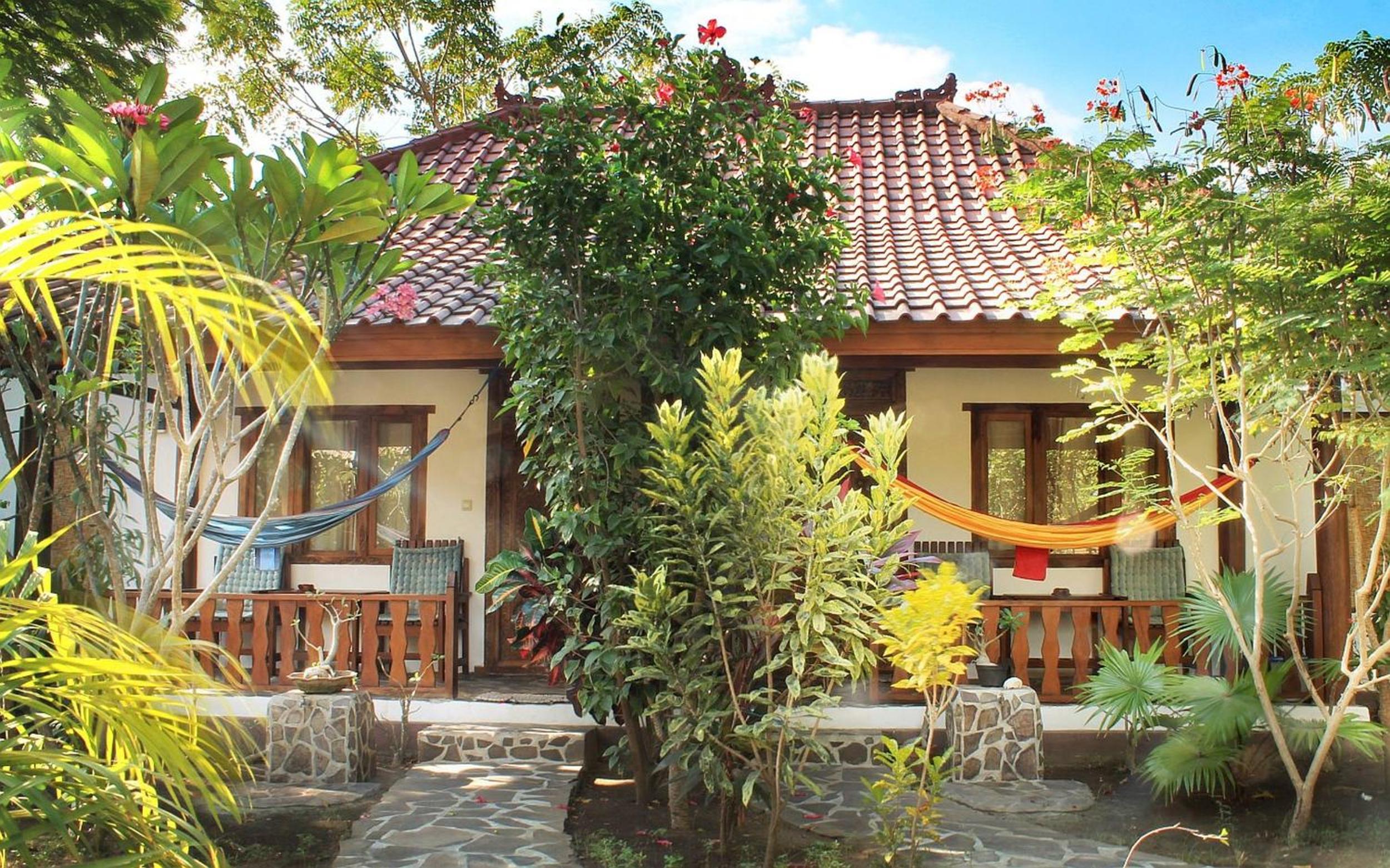 Double Room with Balcony - Photo 2