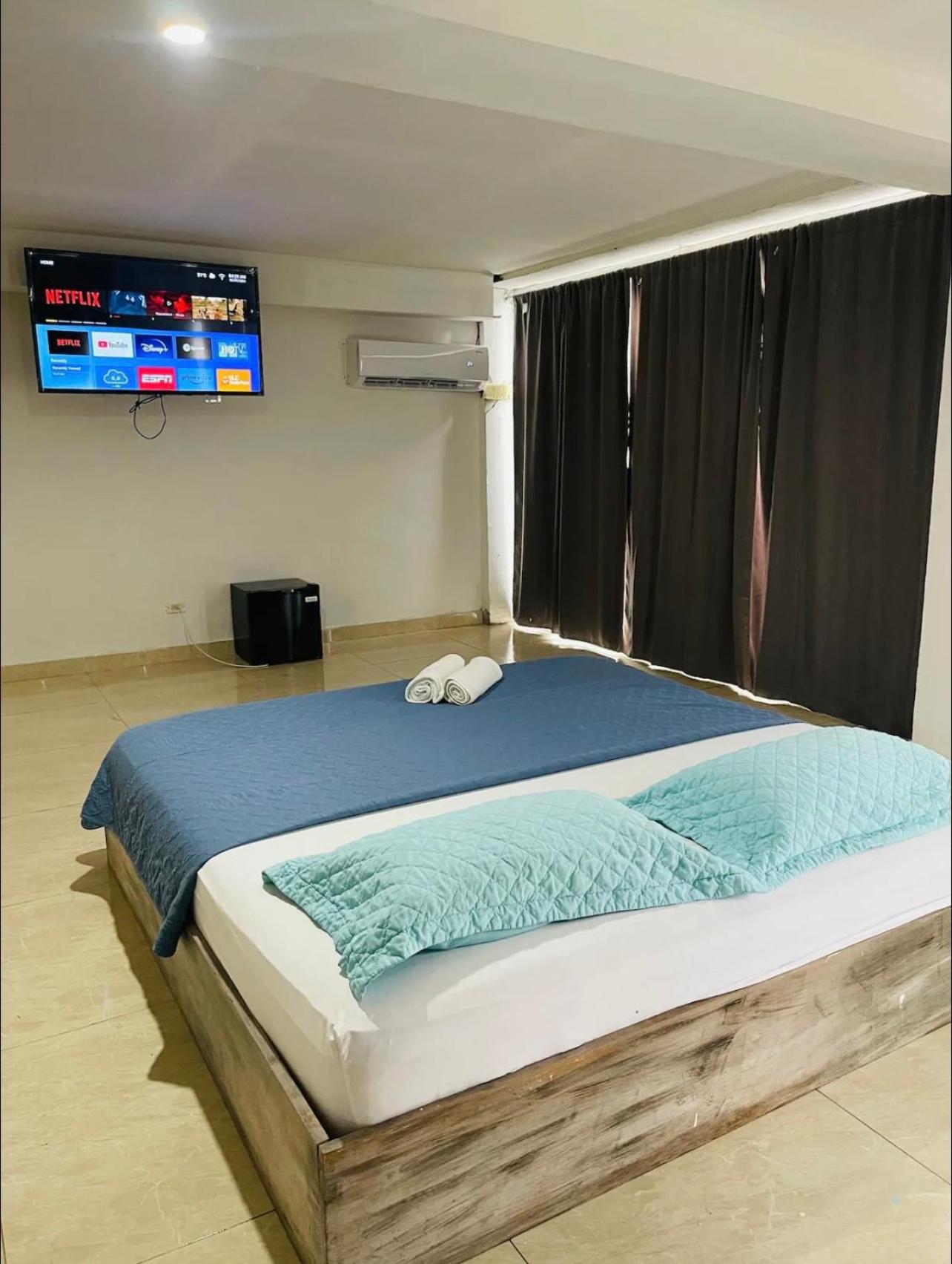Deluxe Queen Room photo 1