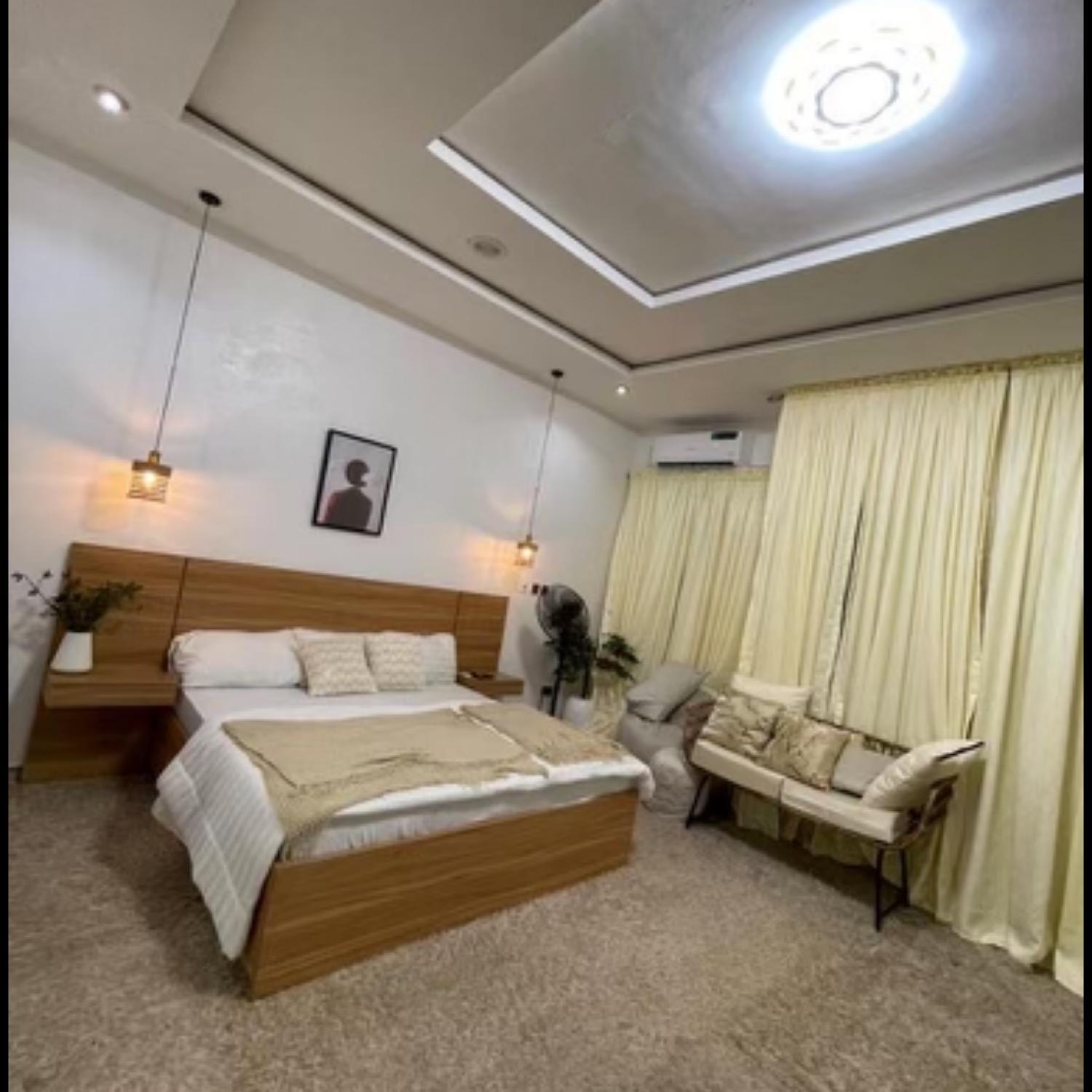 Four-Bedroom House photo 1