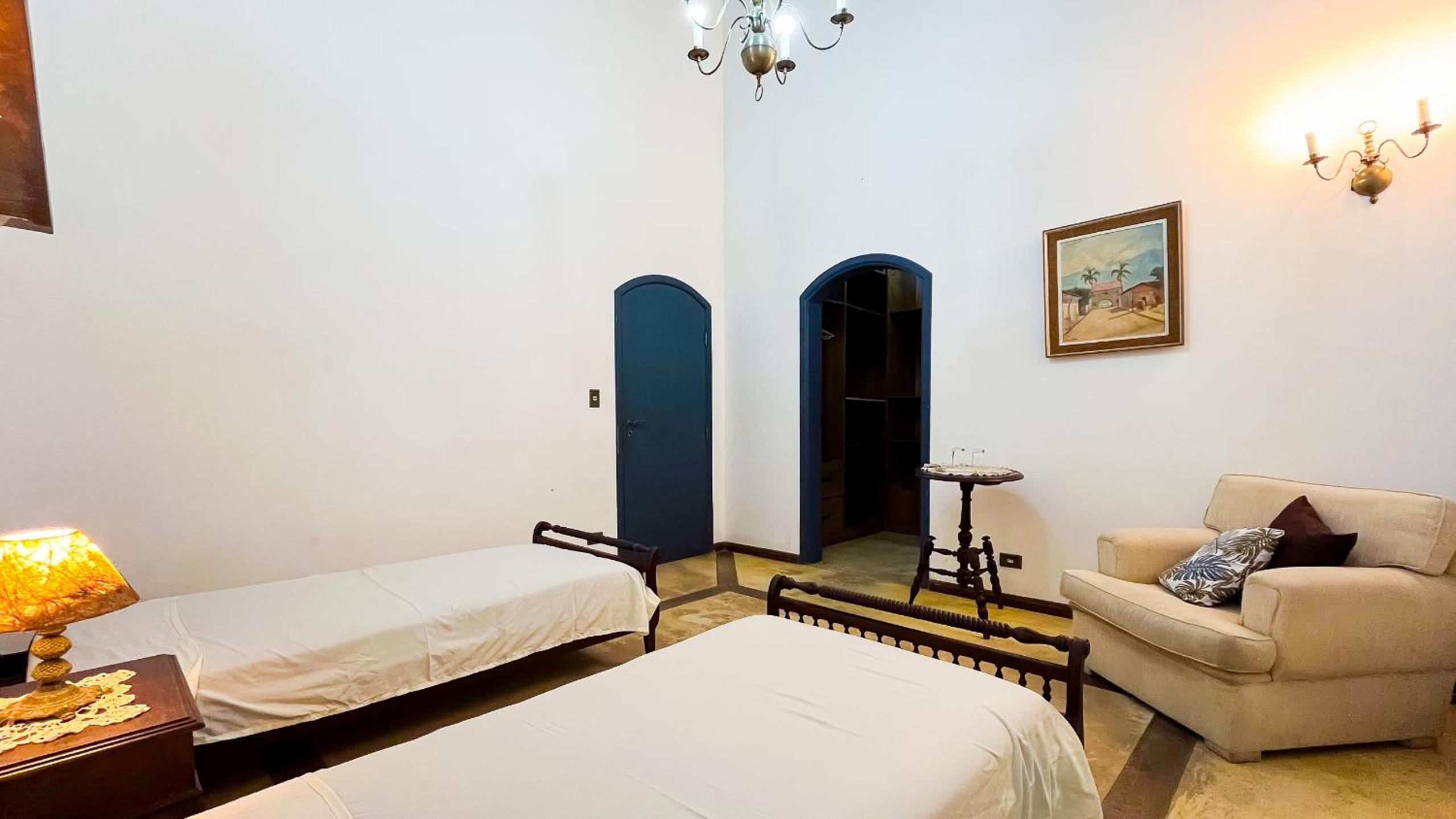 Deluxe Double Room with Balcony photo 2