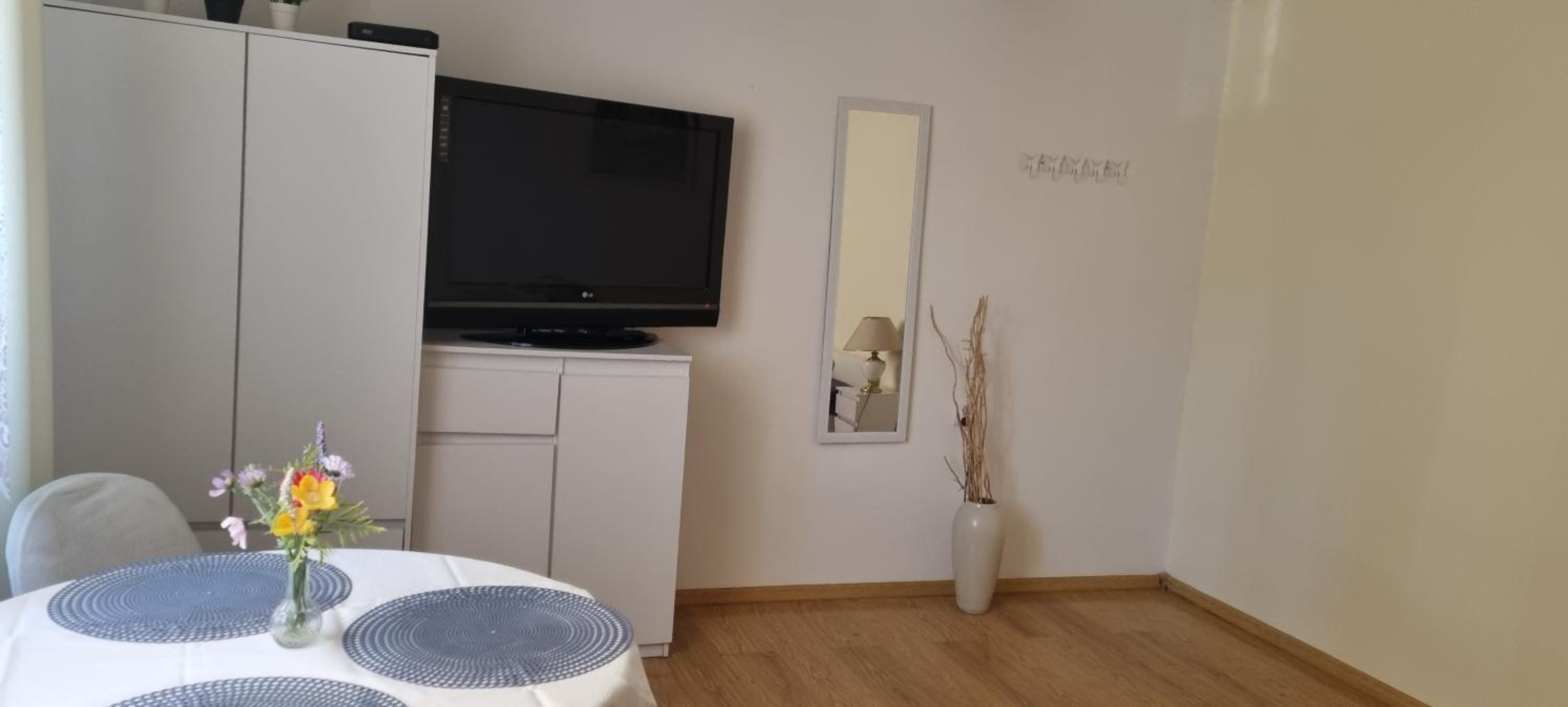 Budget Twin Room photo 2