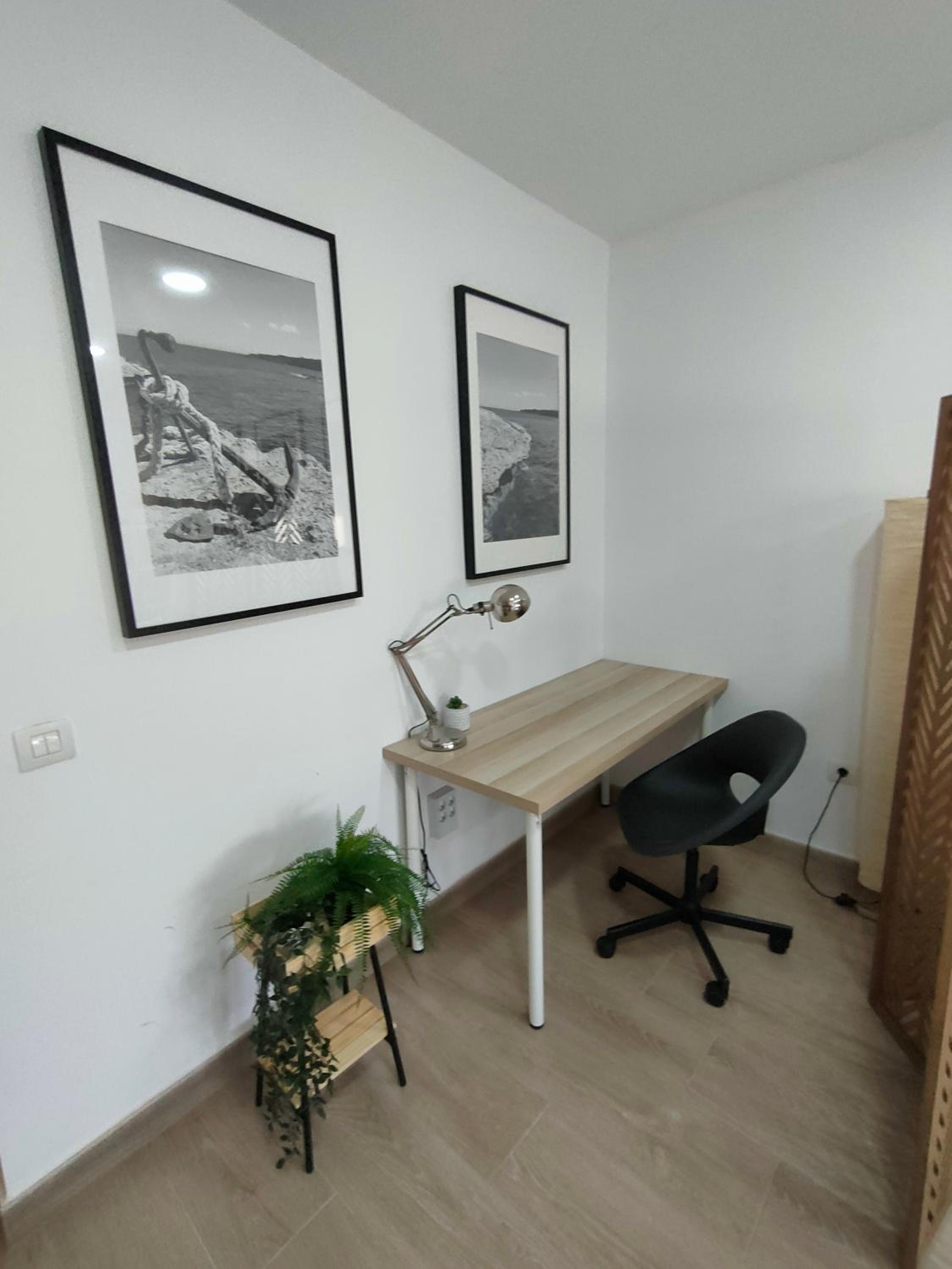One-Bedroom Apartment photo 3