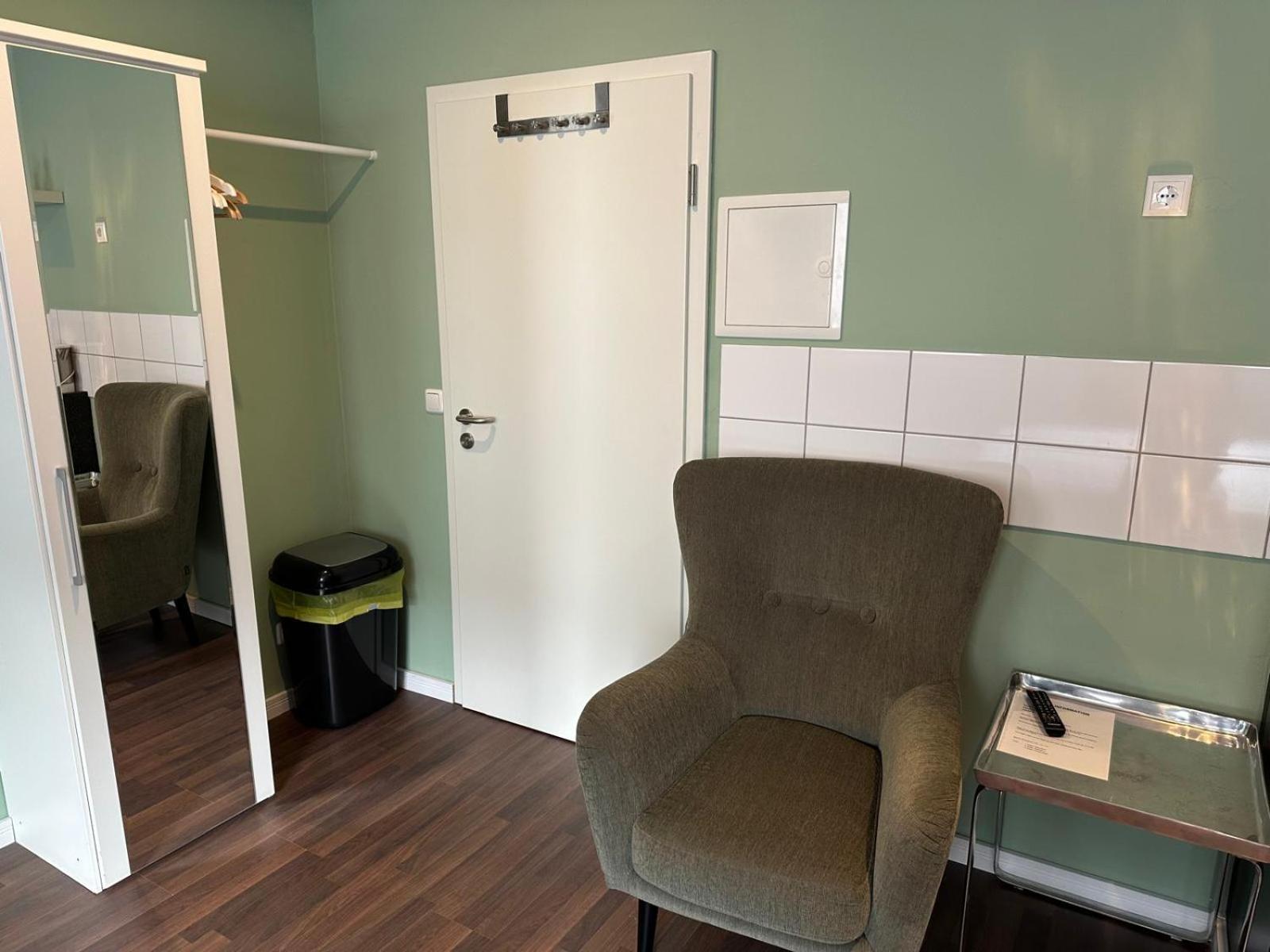 Double Room - Photo 2
