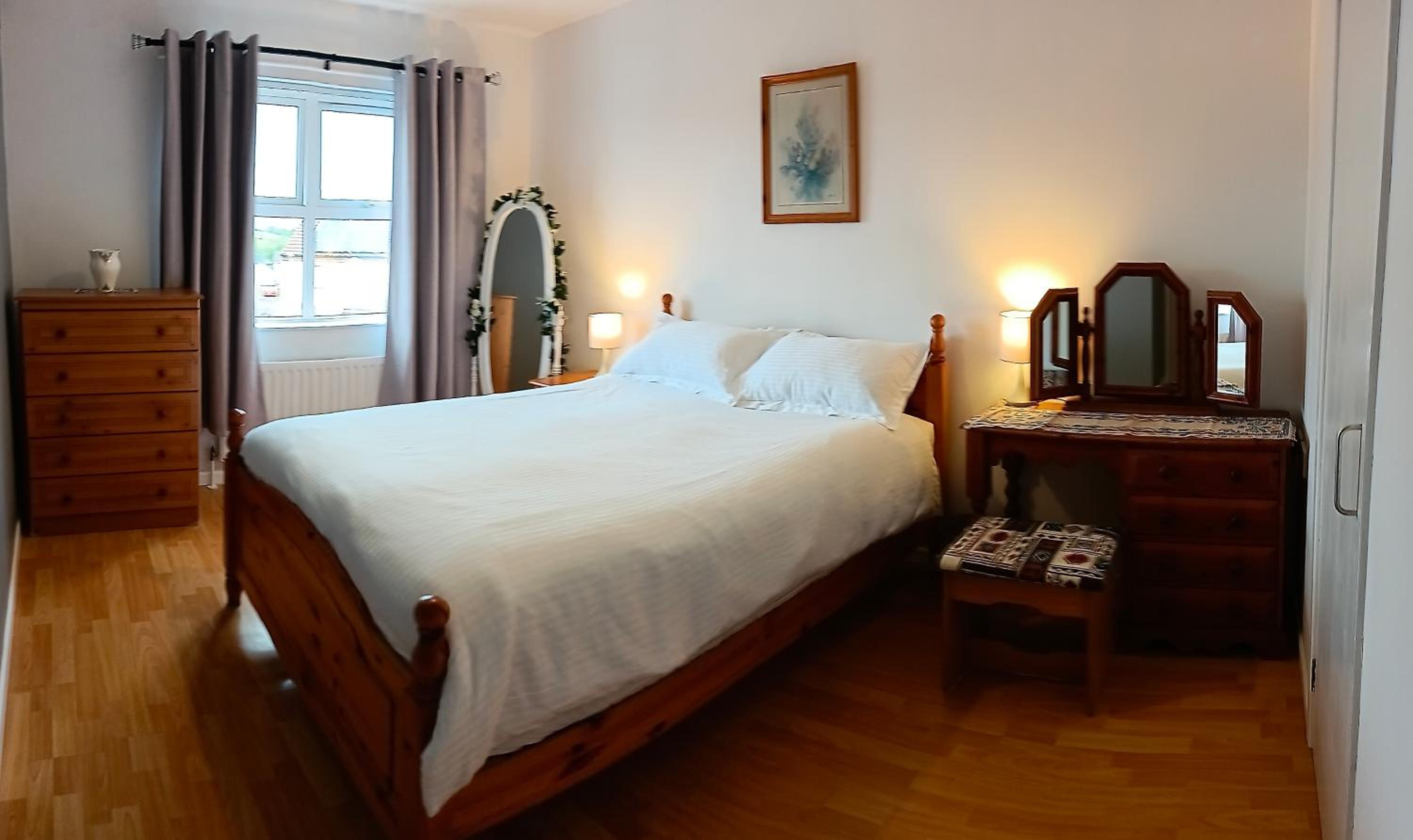 Three-Bedroom House photo 1