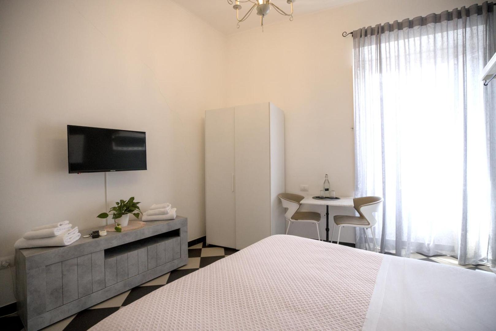 Superior King Room photo 3
