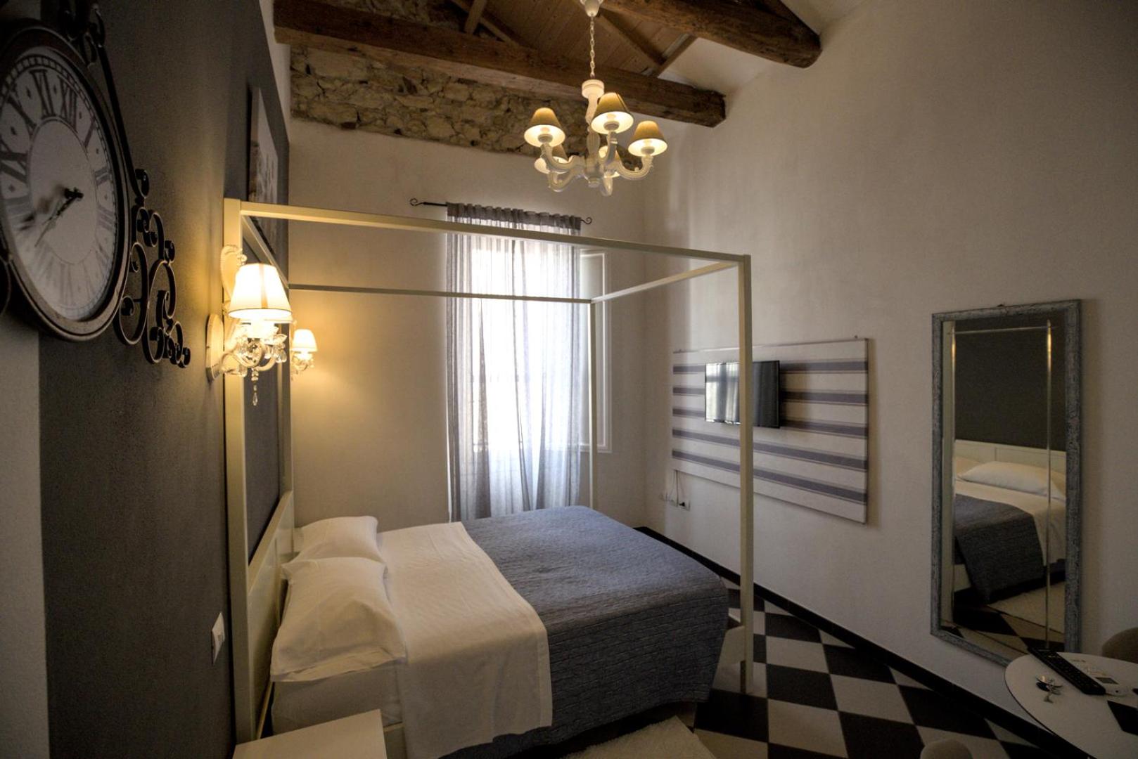 Deluxe Single Room photo 1