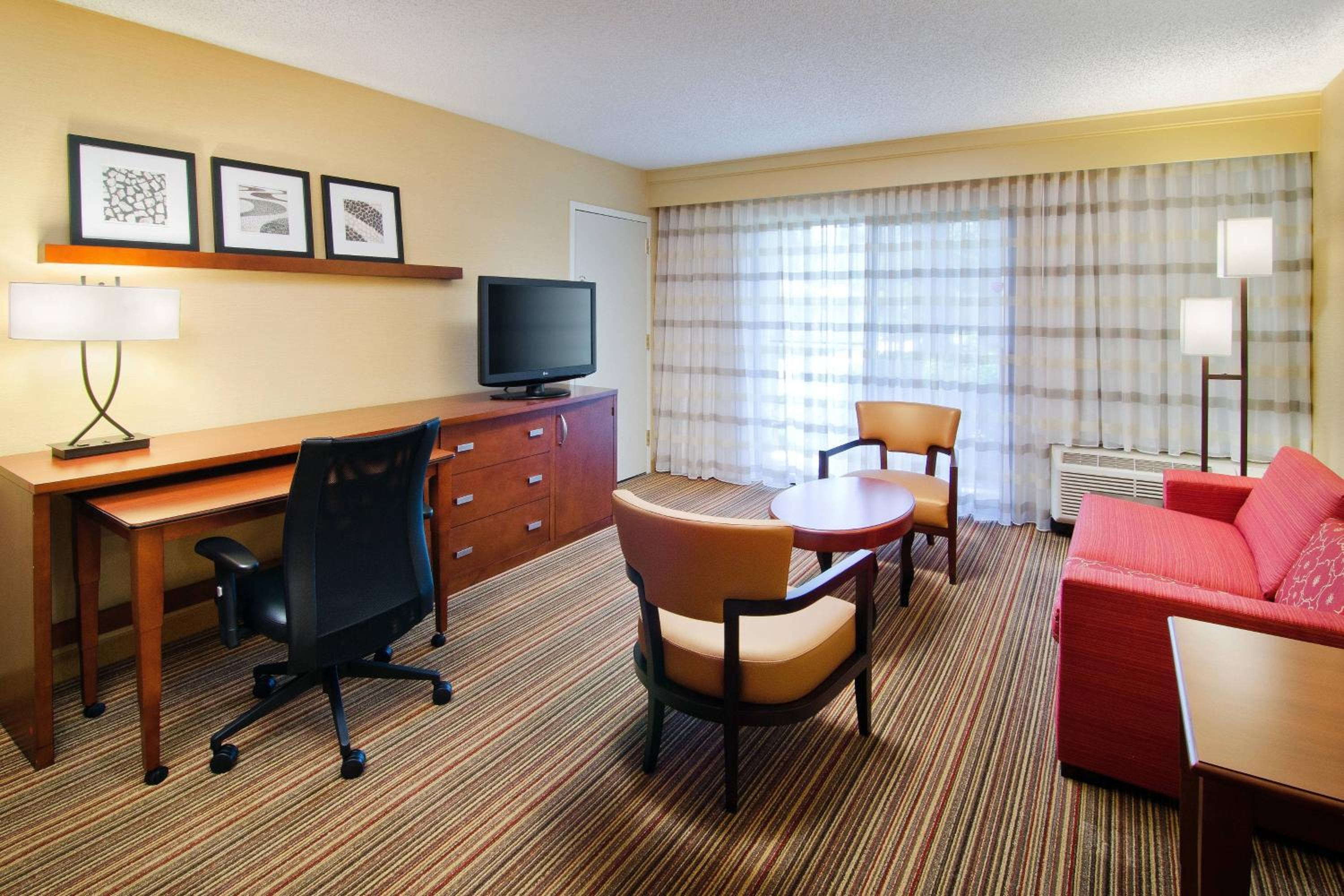One-Bedroom King Suite - Photo 1
