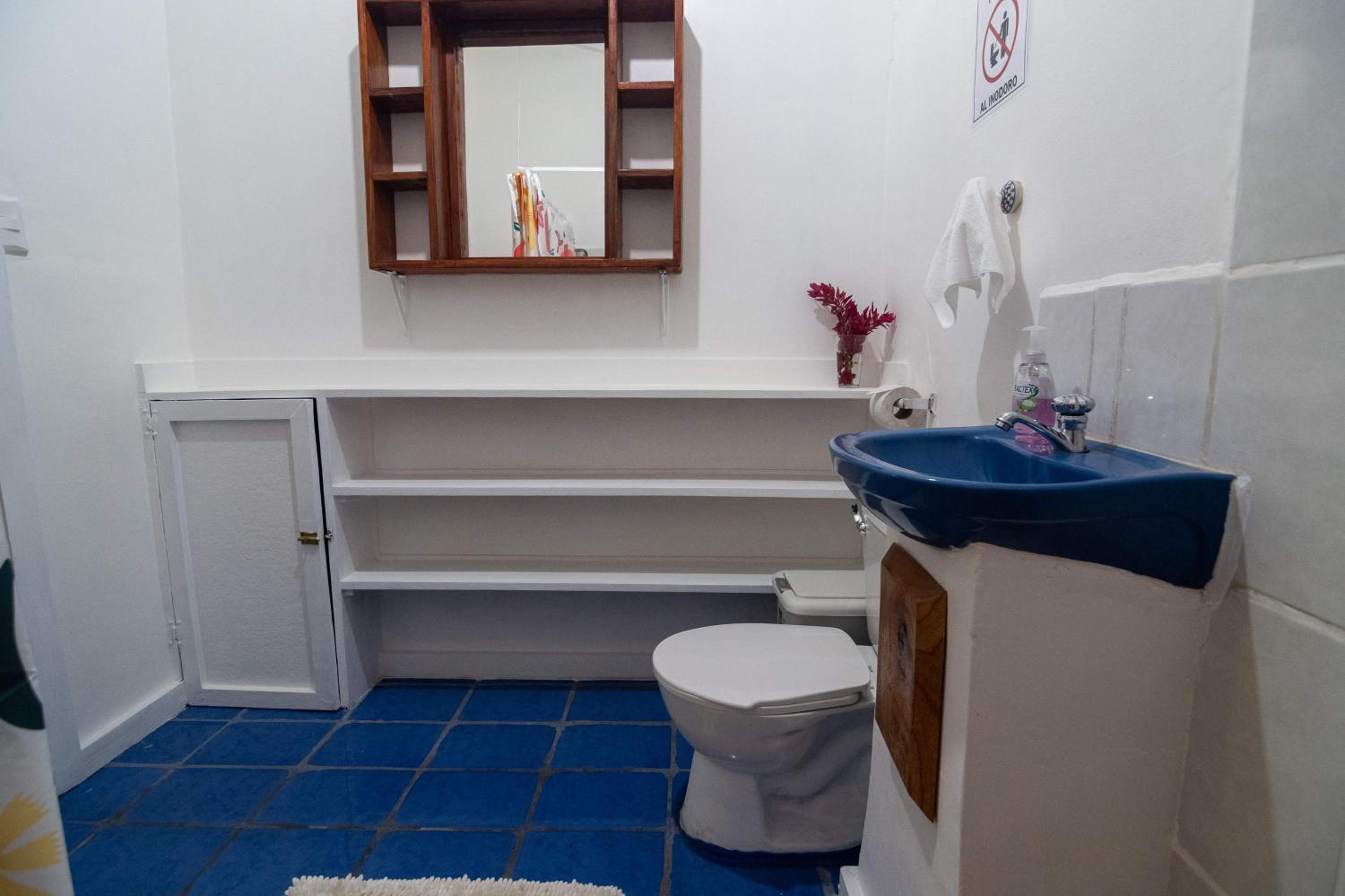 Three-Bedroom House photo 2