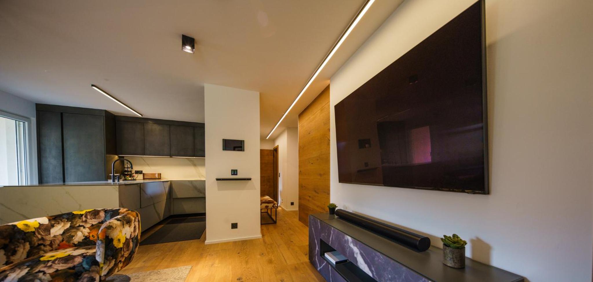 Apartment photo 2