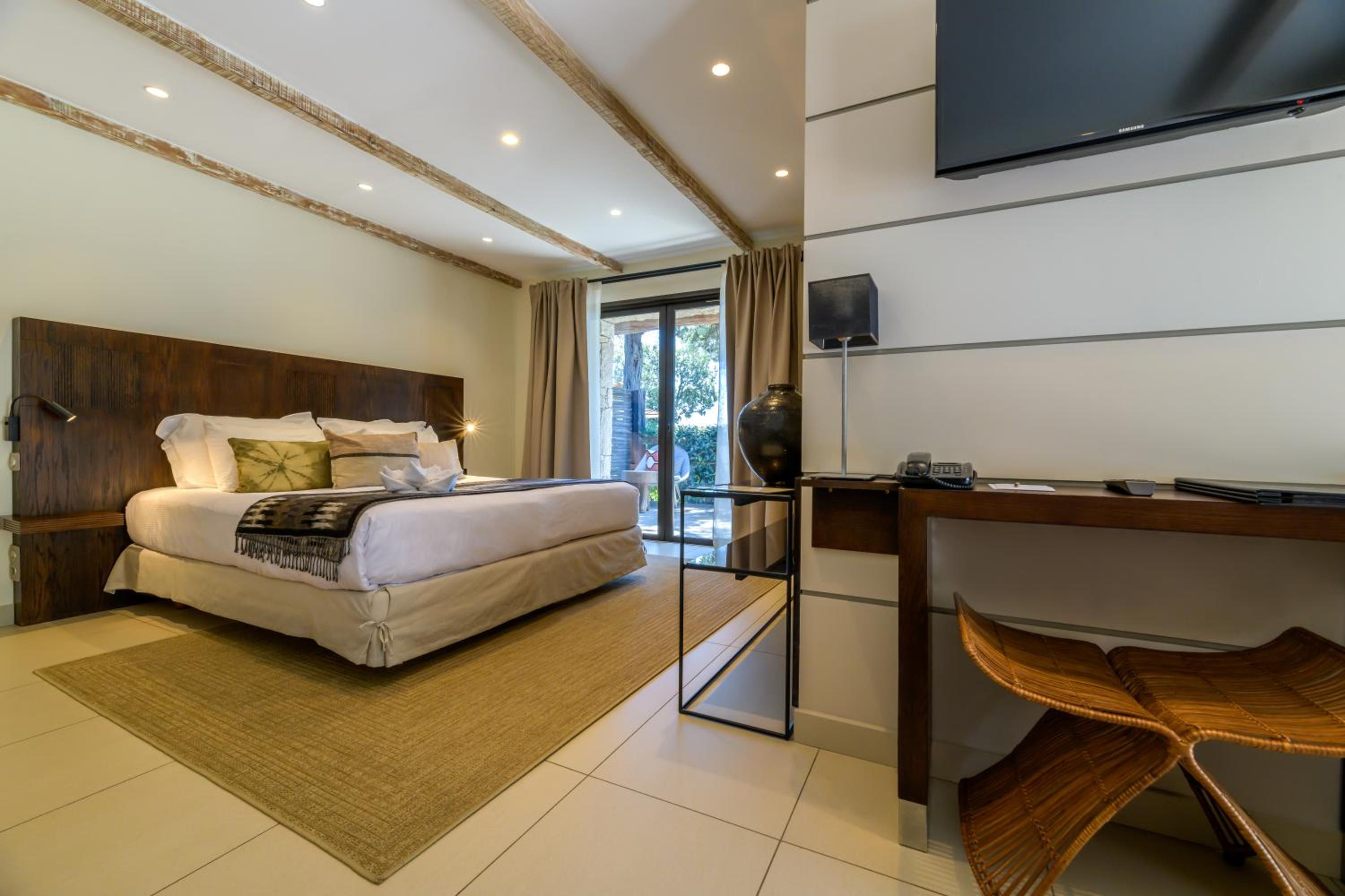 Junior Suite with Sea View (2 Adults) photo 3