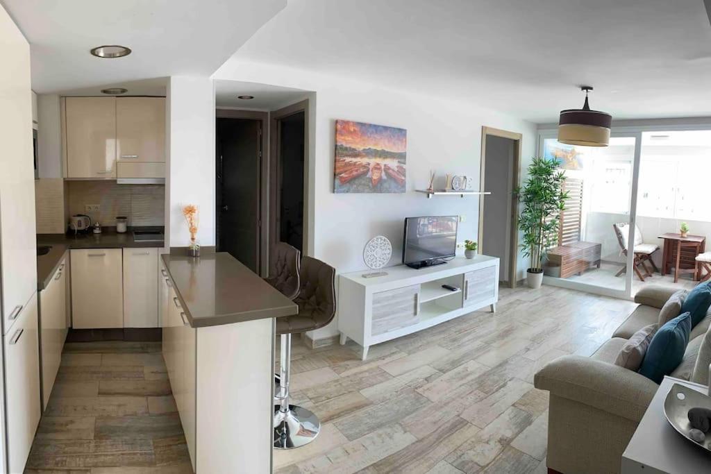 Apartamento con Vista al Mar