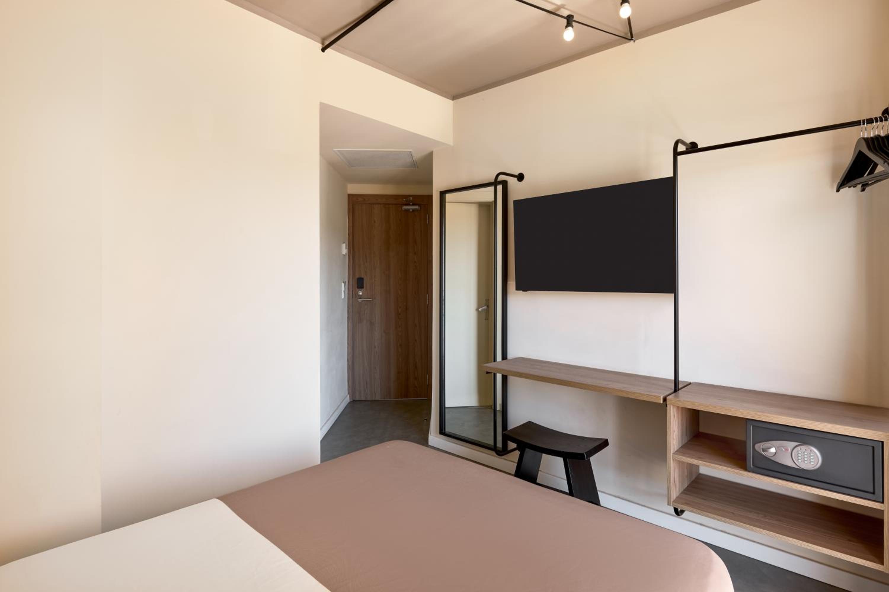 Single Room - Unlimited Brunch photo 2
