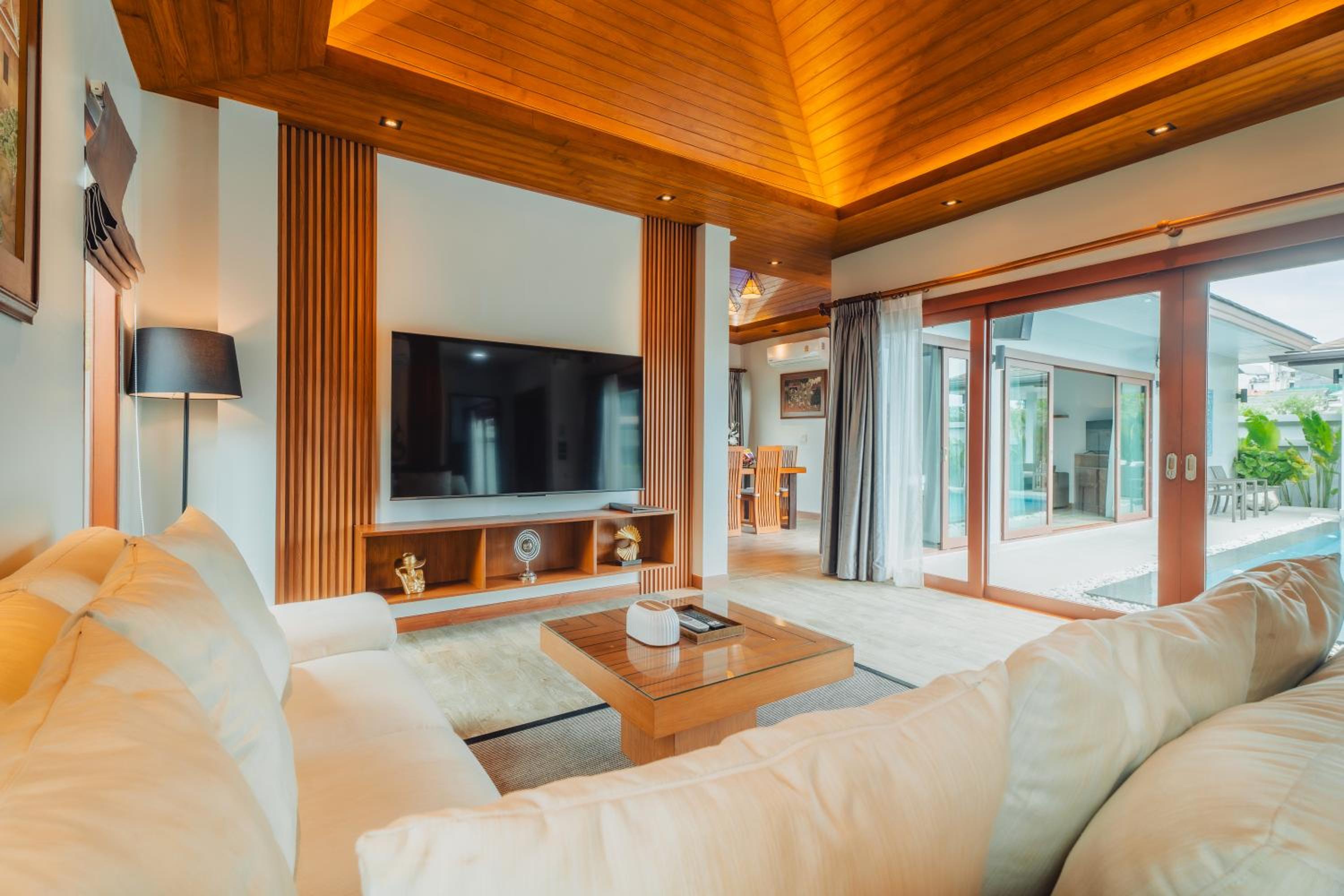 Three-Bedroom Villa - Photo 40