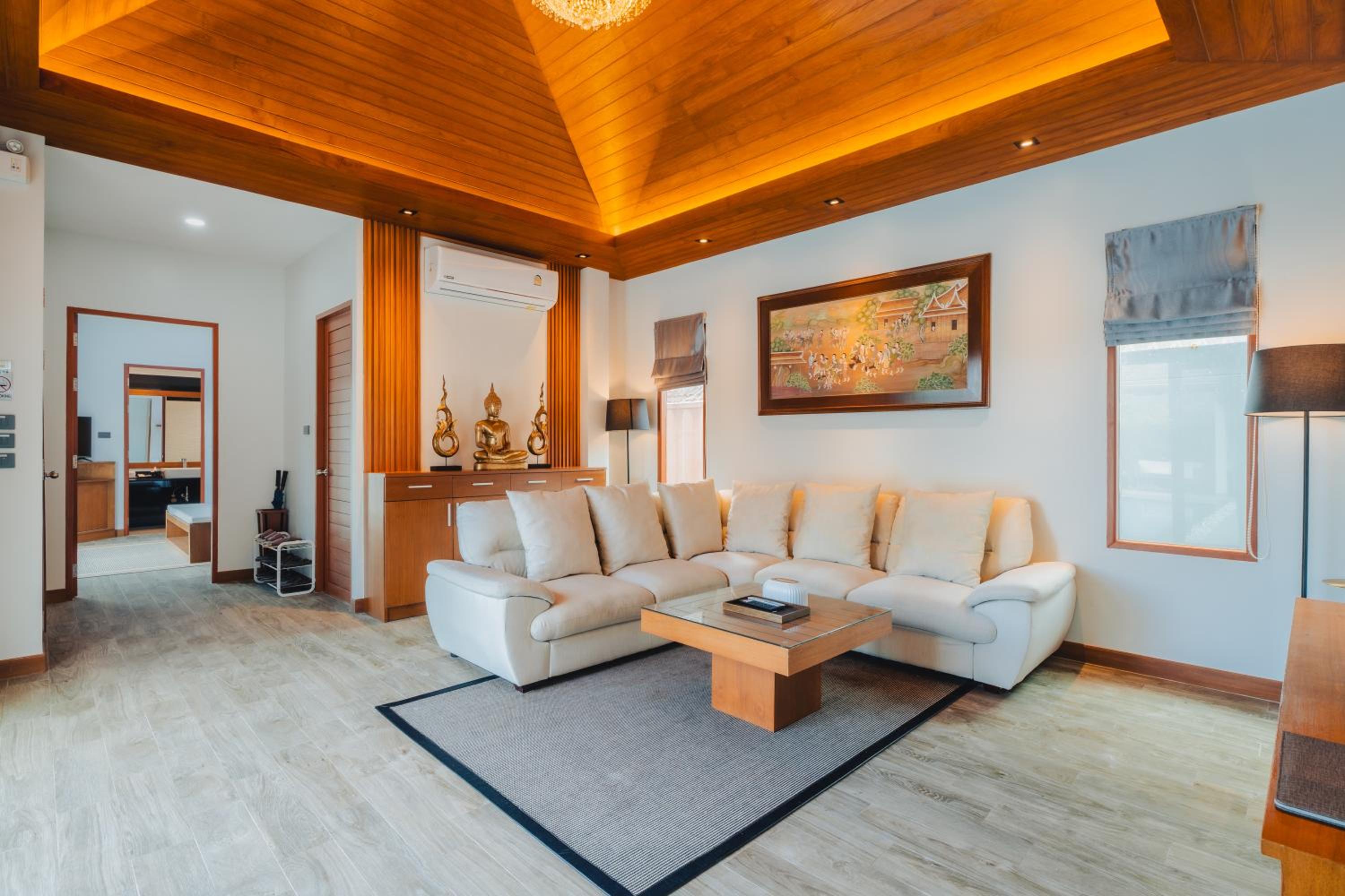 Three-Bedroom Villa - Photo 43