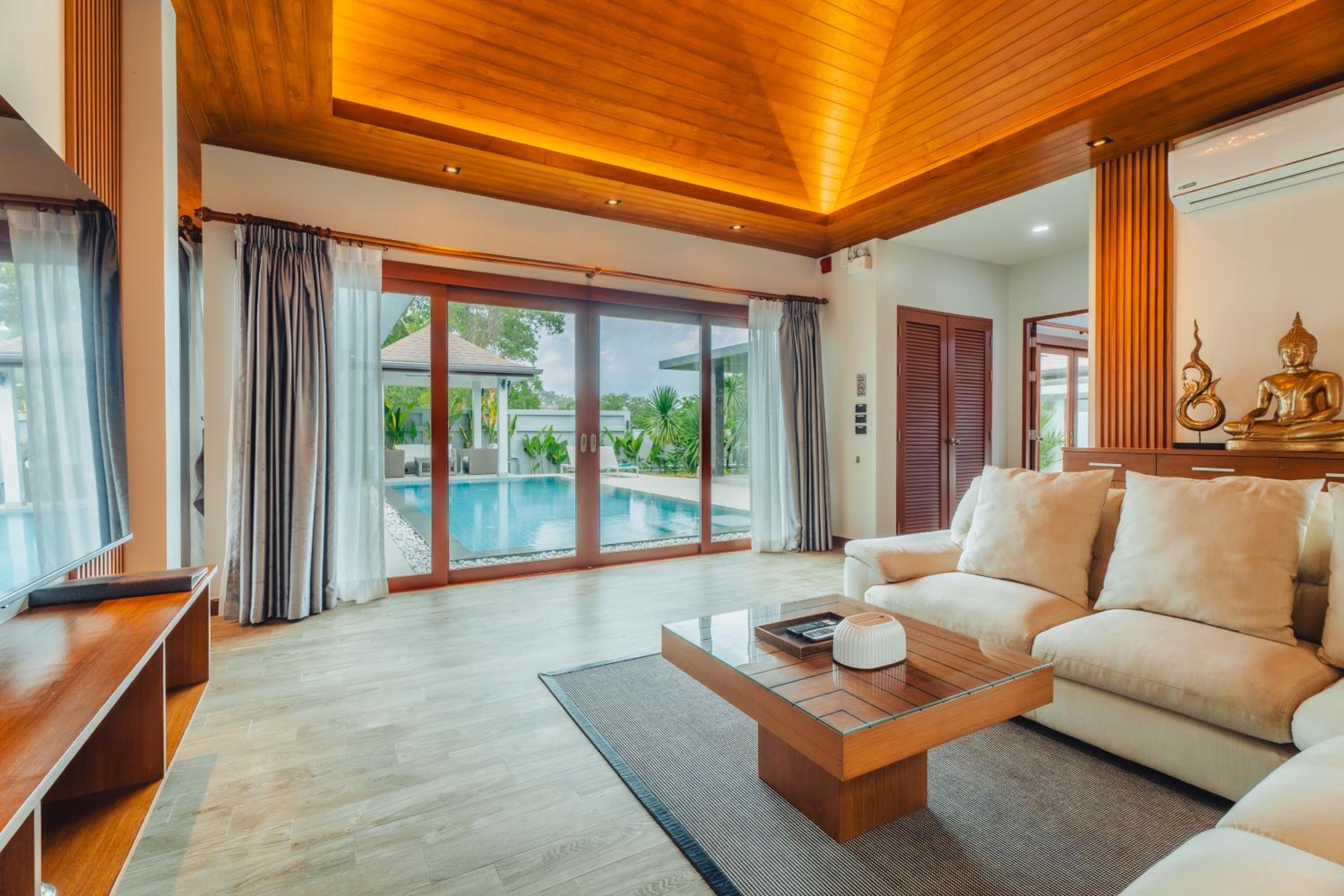 Three-Bedroom Villa - Photo 42