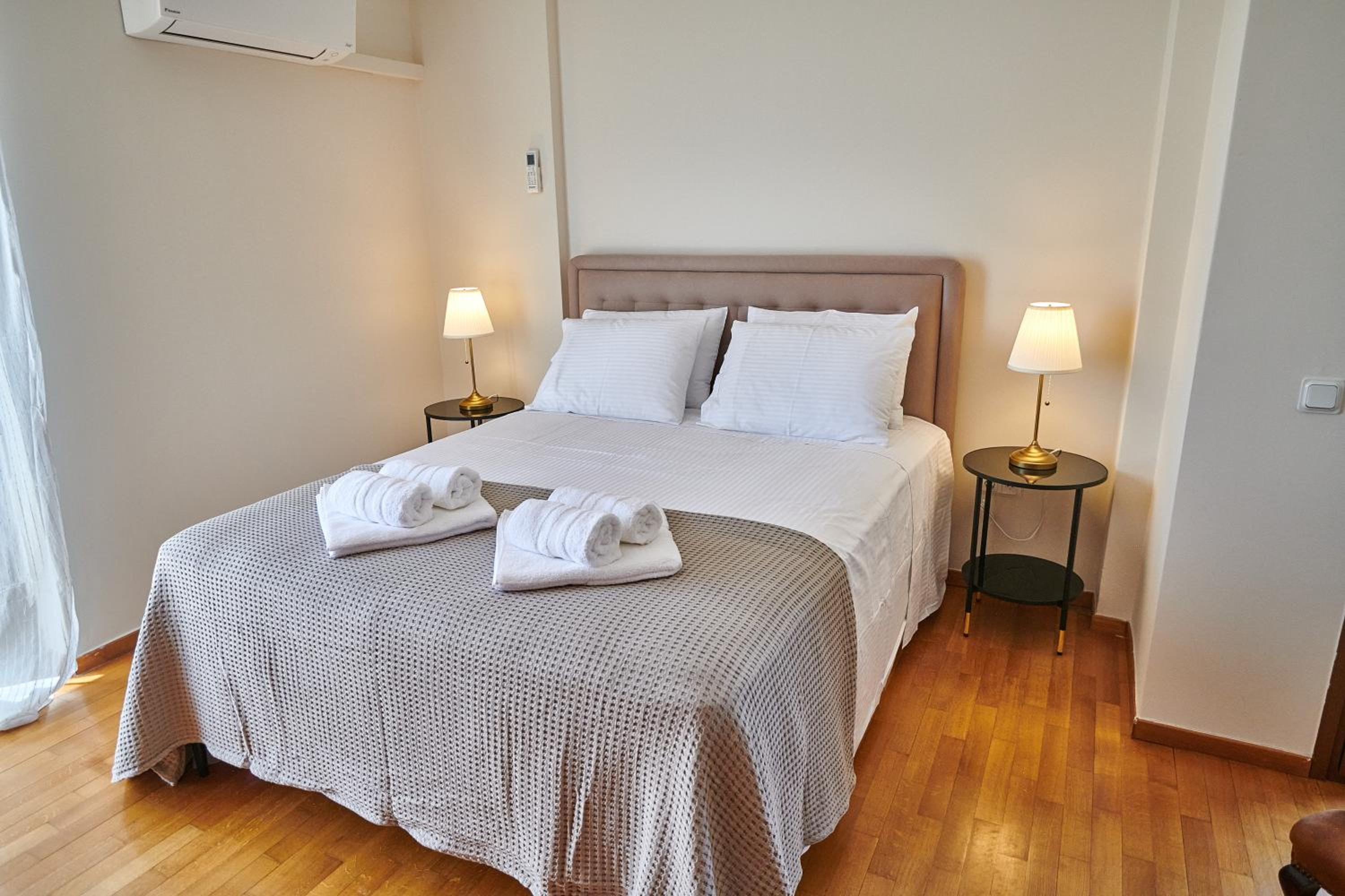 Three-Bedroom Villa photo 2