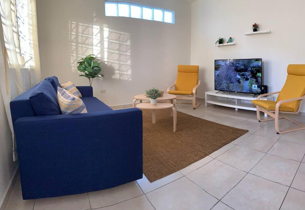 Three-Bedroom Apartment photo 1