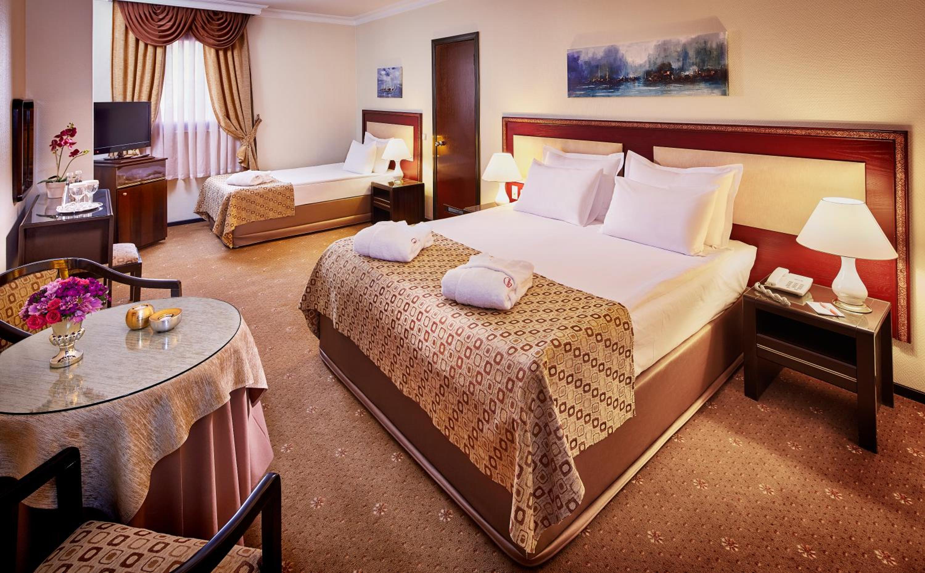 Deluxe Triple Room photo 1