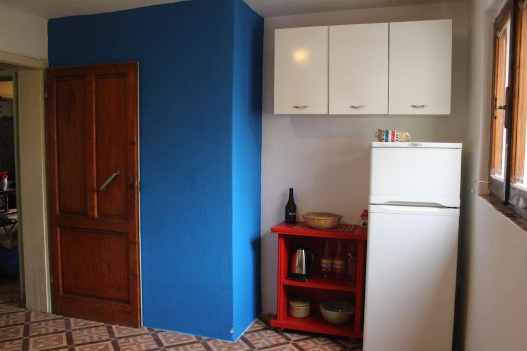 Three-Bedroom House photo 3