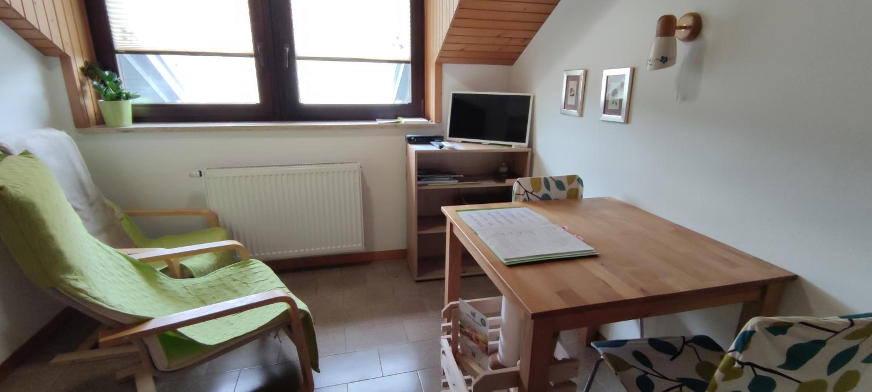 One-Bedroom Apartment with Balcony (2 Adults) photo 1