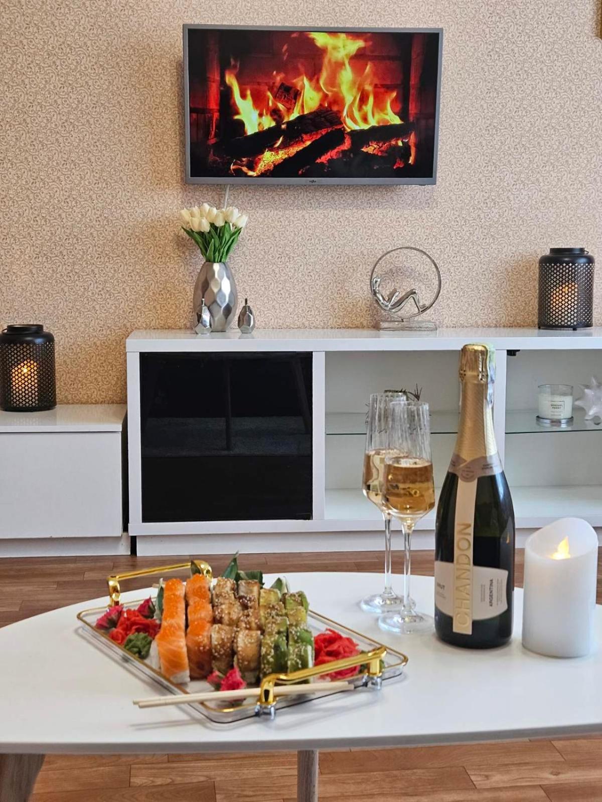 Apartment with View and Balcony photo 3