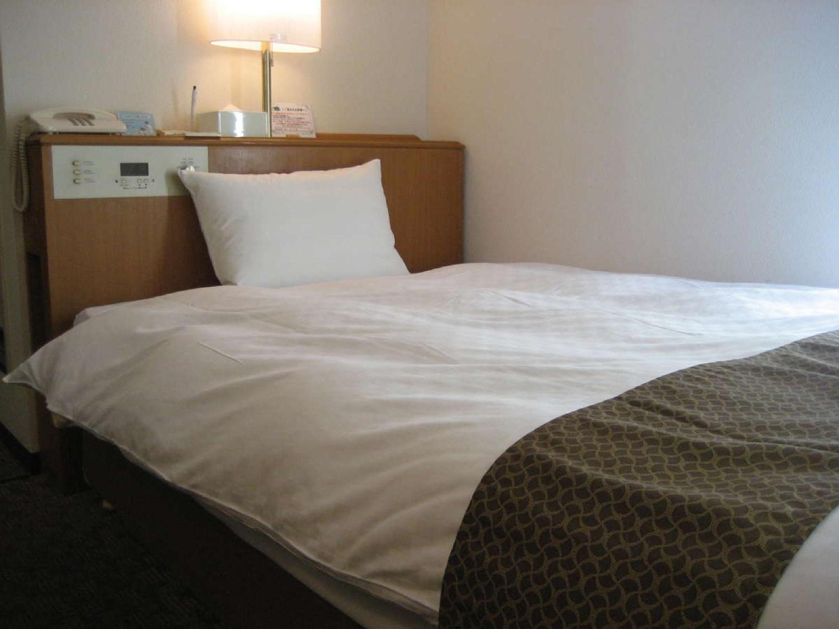 Single Room - Non-Smoking photo 1