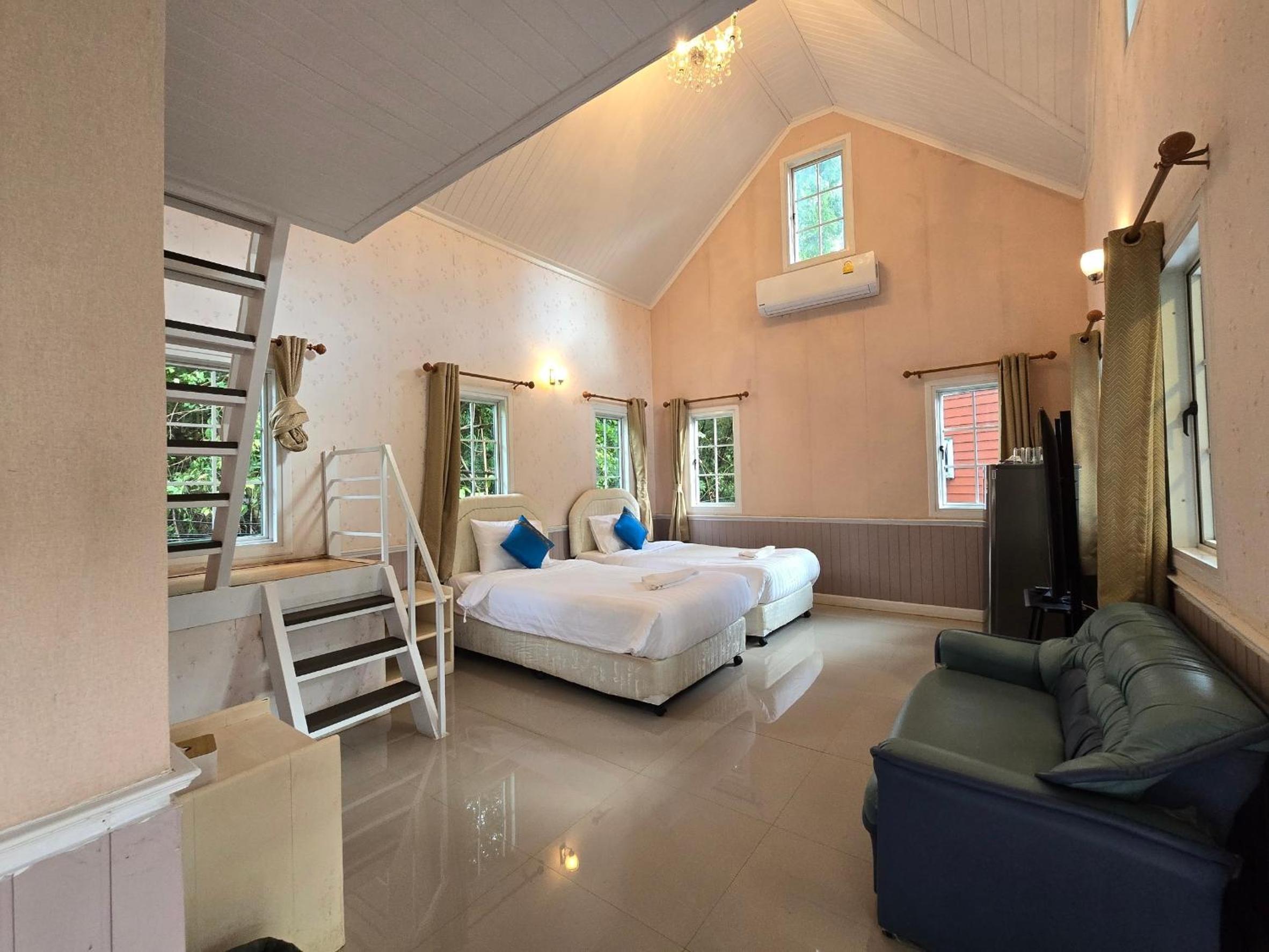 Superior Bungalow with Bath Tub - Photo 14