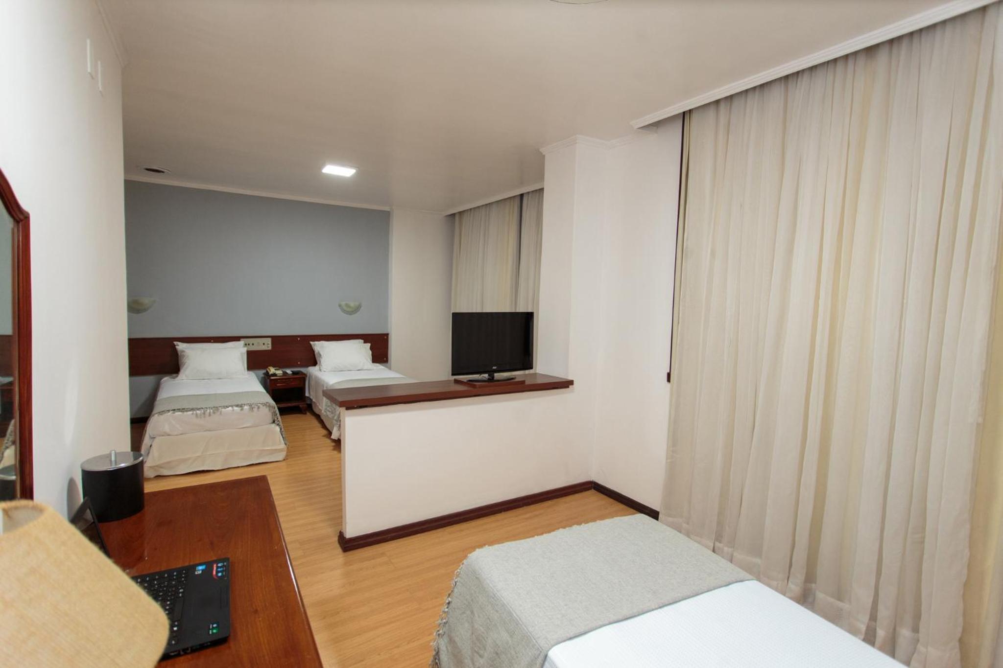 Superior Triple Room photo 2