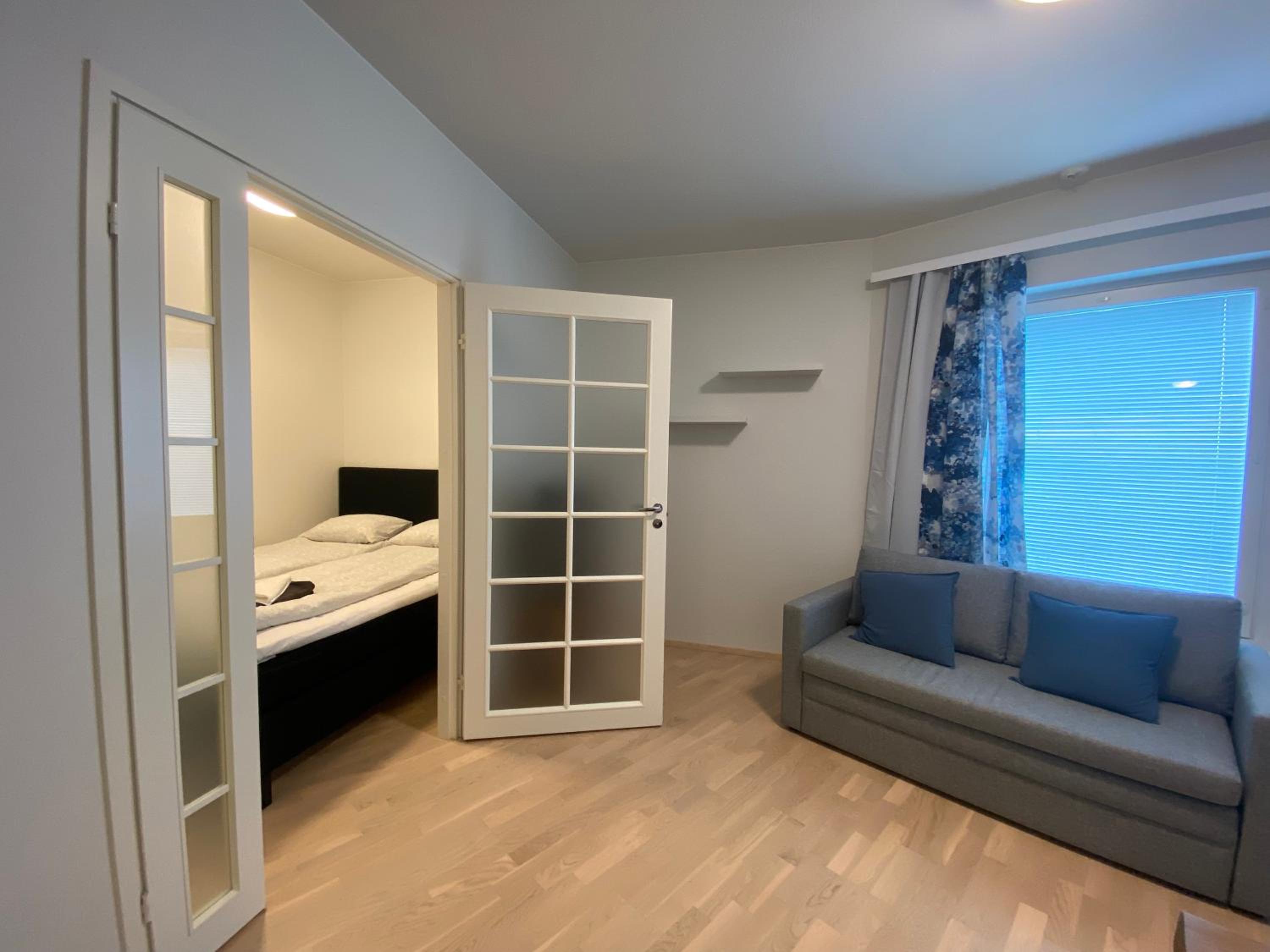 One-Bedroom Apartment