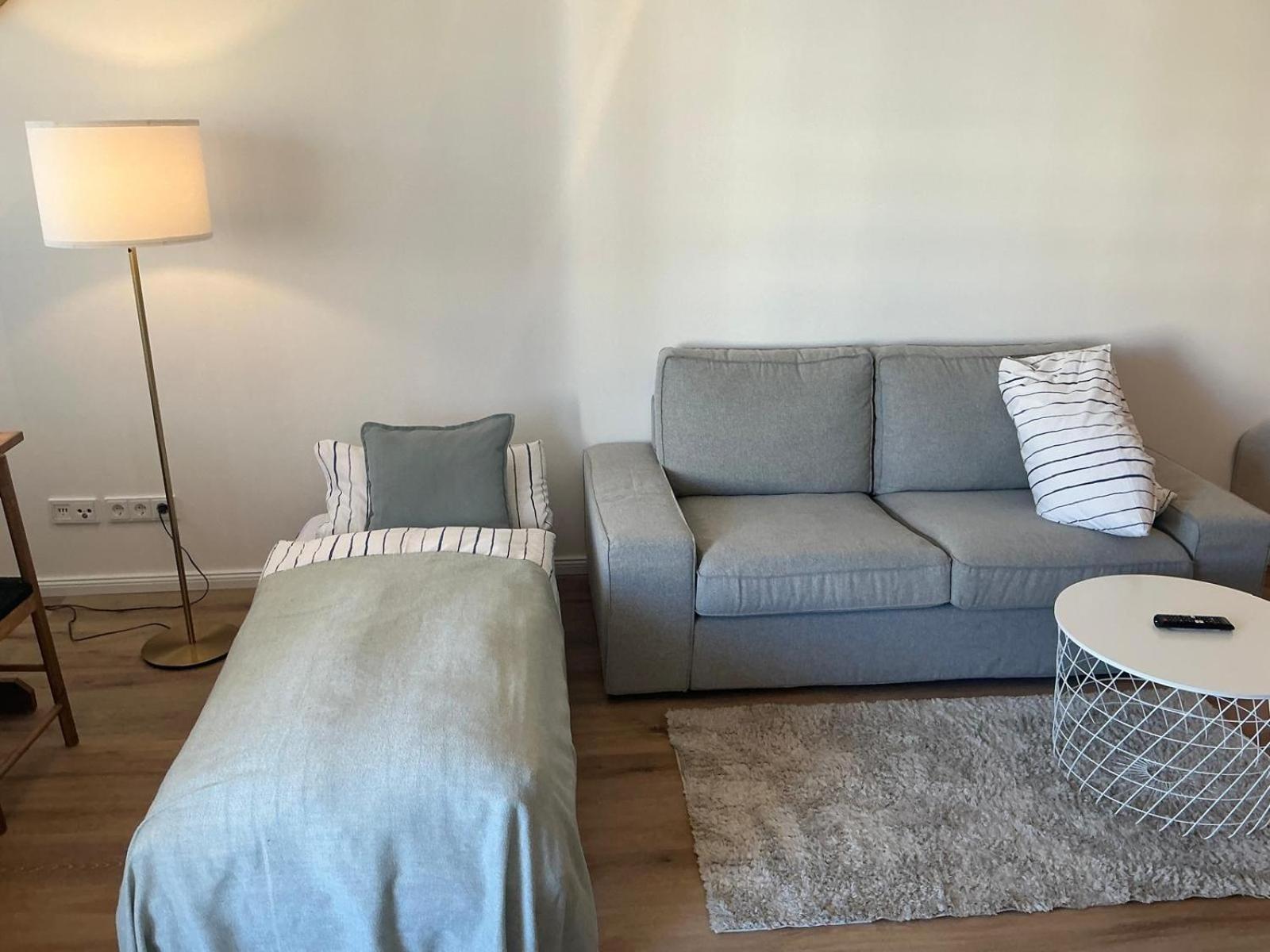 One-Bedroom Apartment photo 3