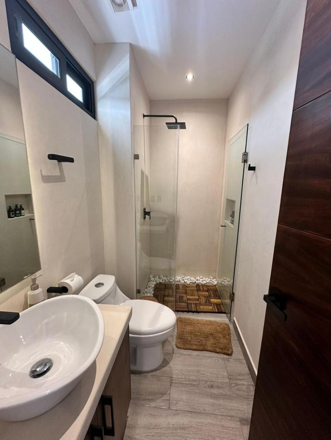 Double Room With Private Bathroom