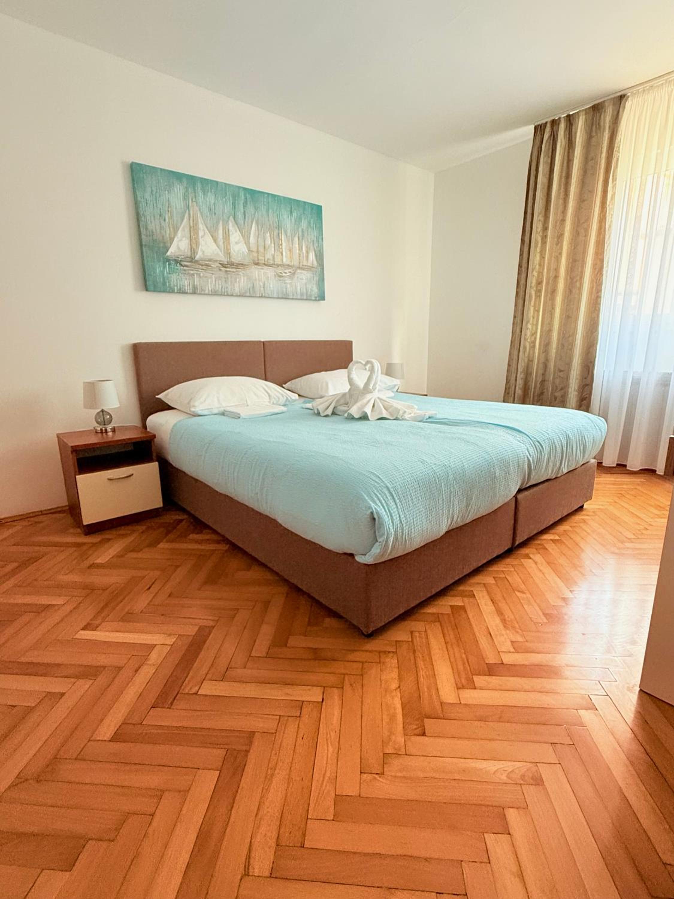 Double Room - Photo 1