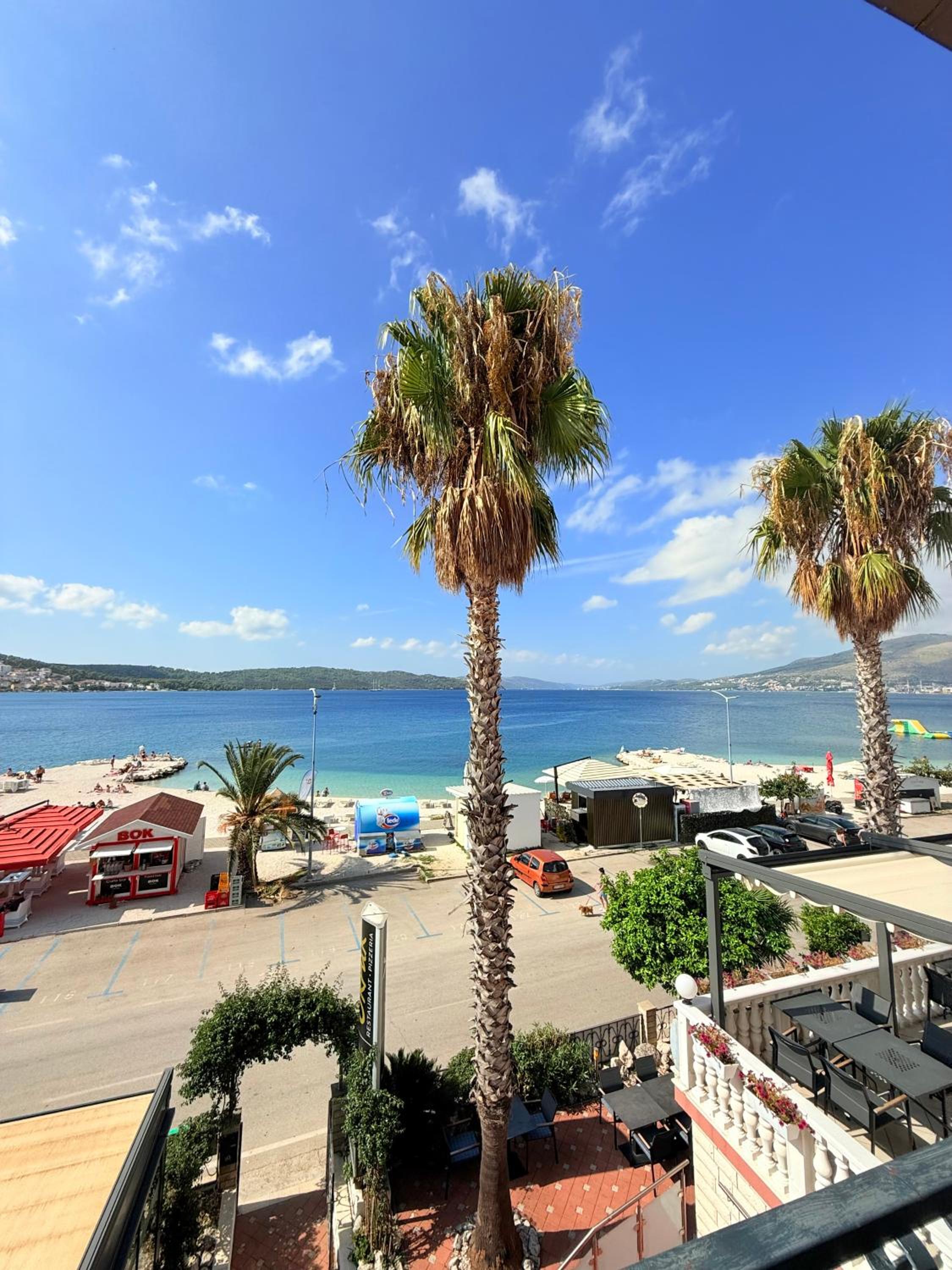 Double Room with Balcony and Sea View - Photo 2