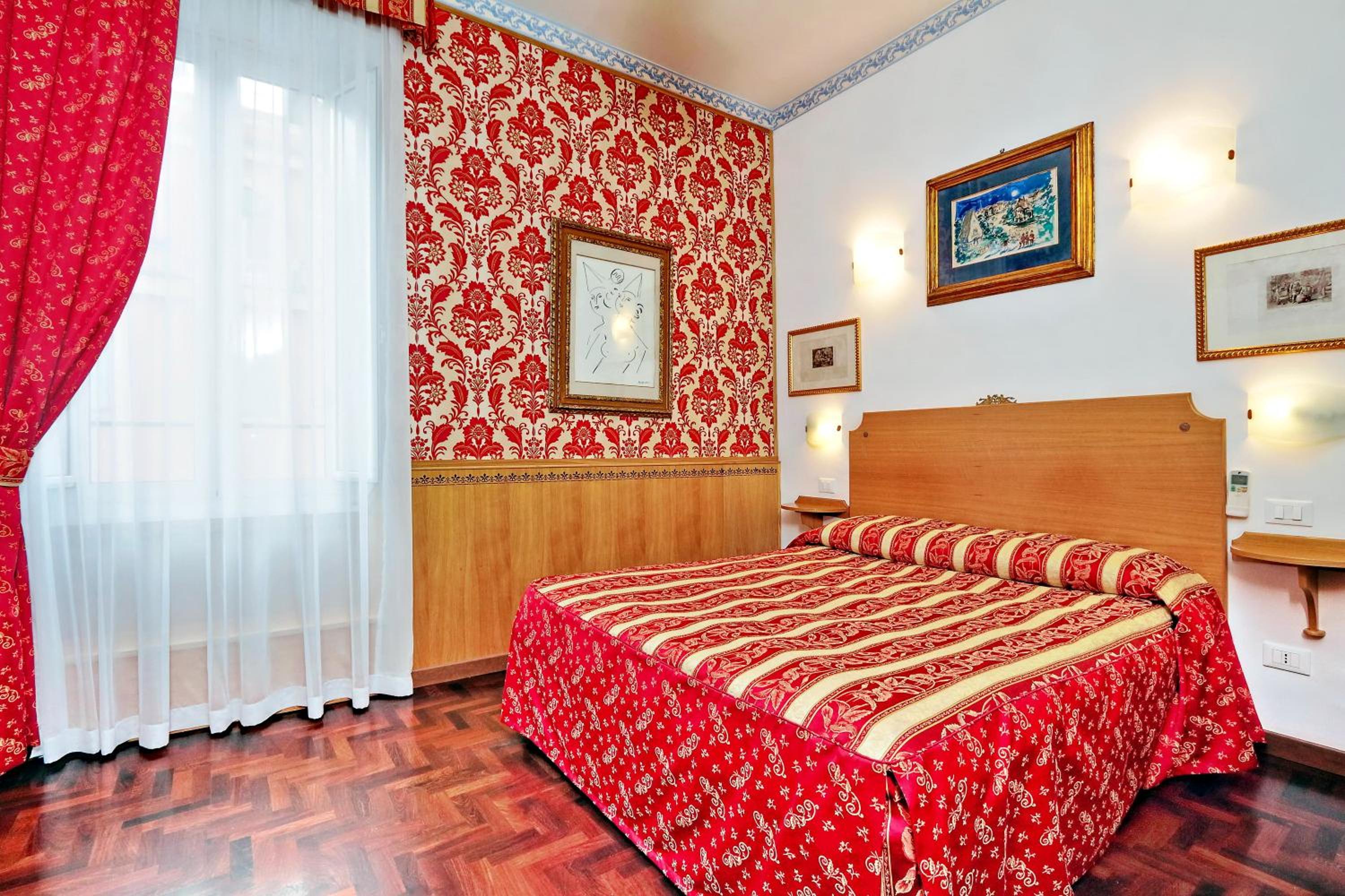 Double Room photo 2