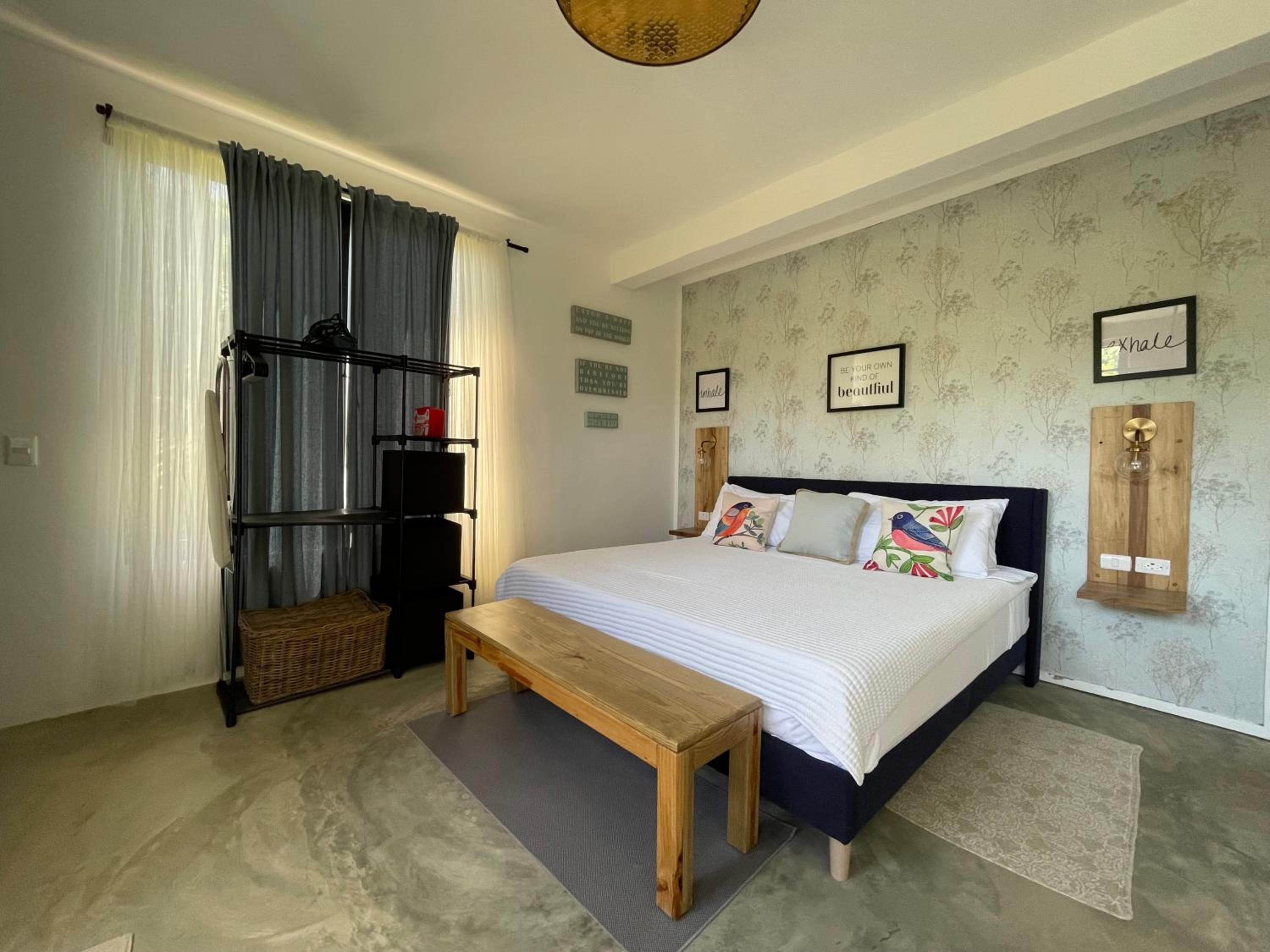 Apartment with View and Balcony photo 2