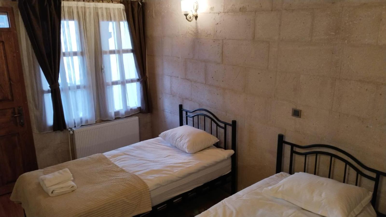 Triple Room - Photo 3