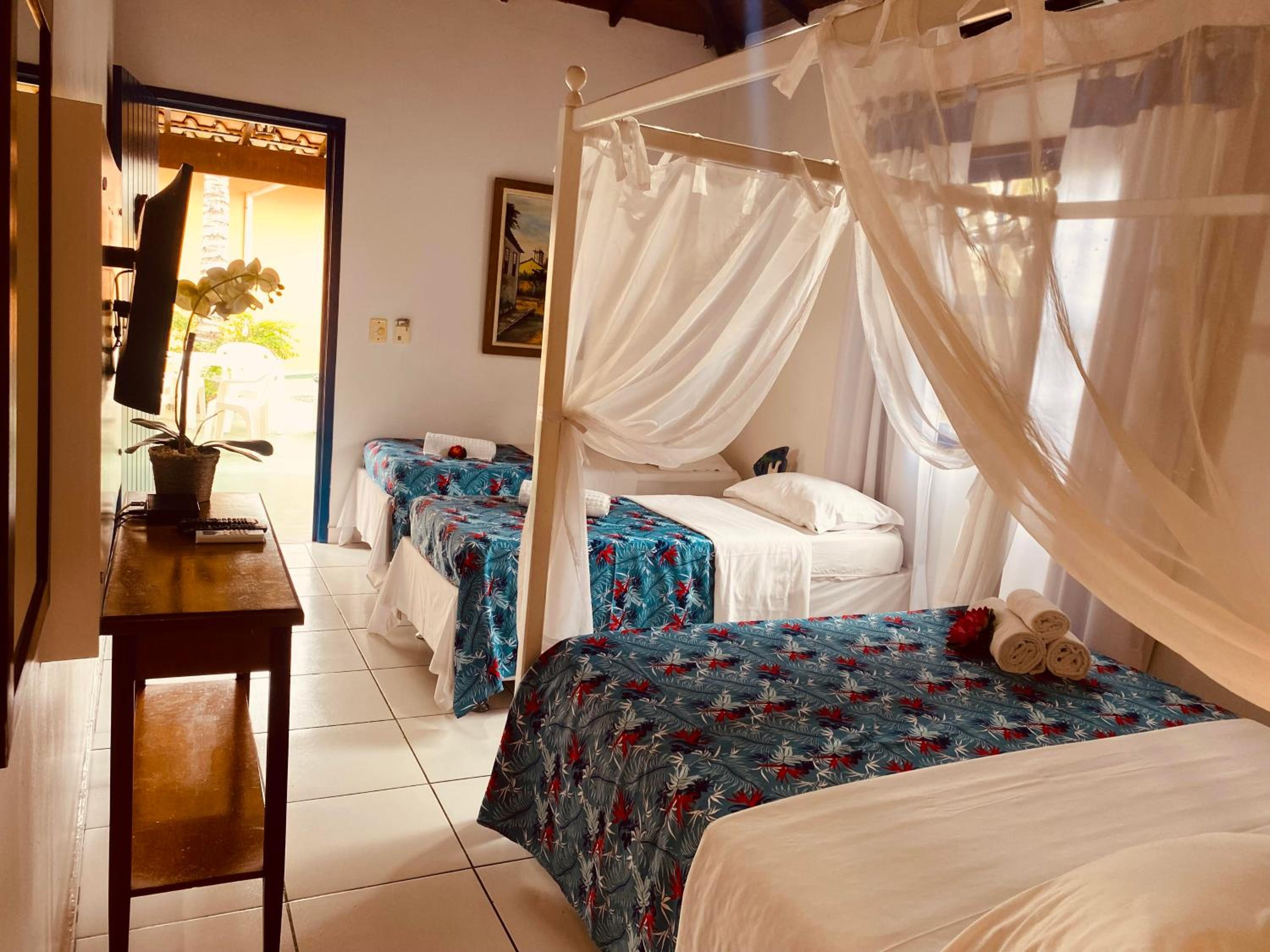 Deluxe Suite - Photo 23