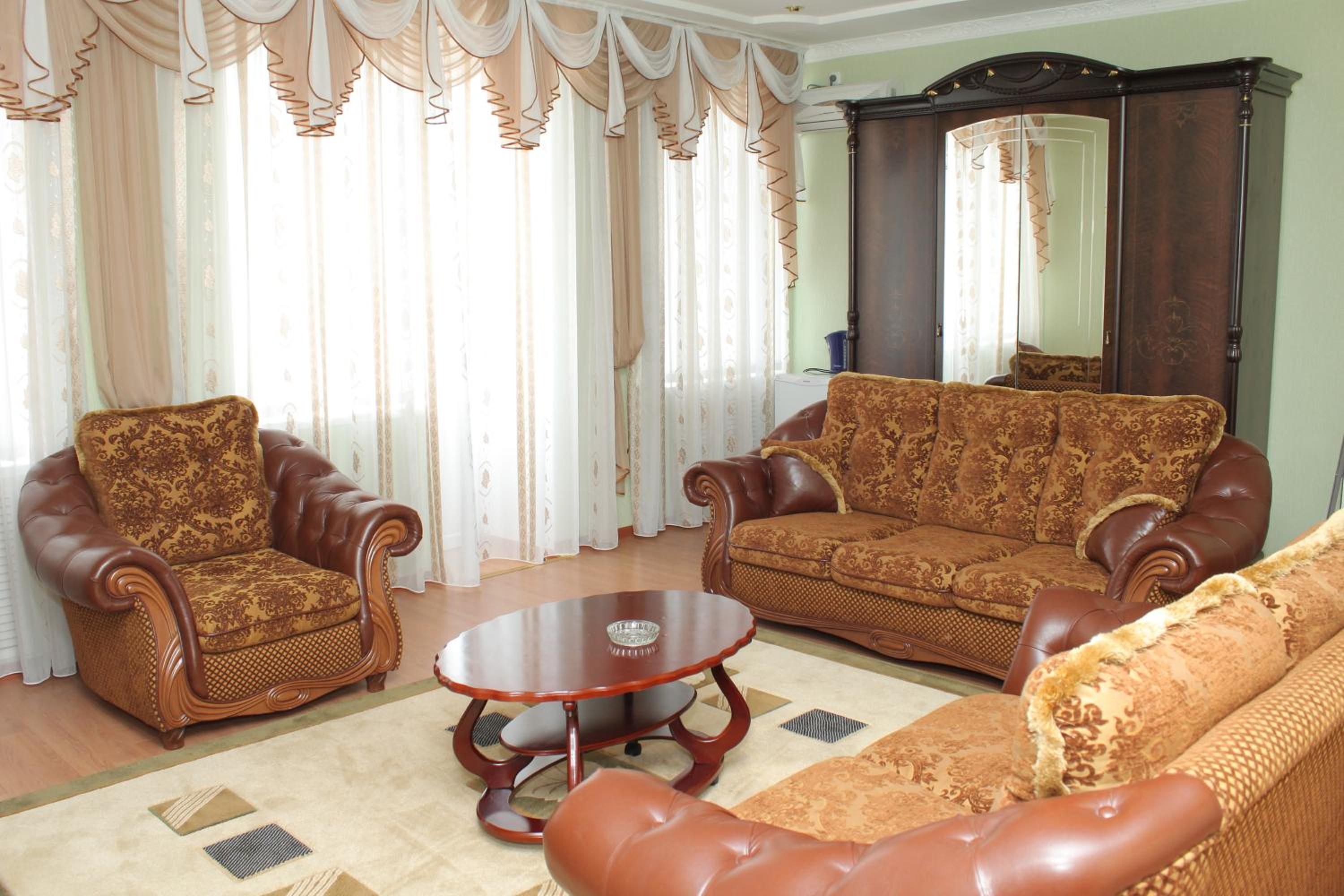 One-Bedroom Suite