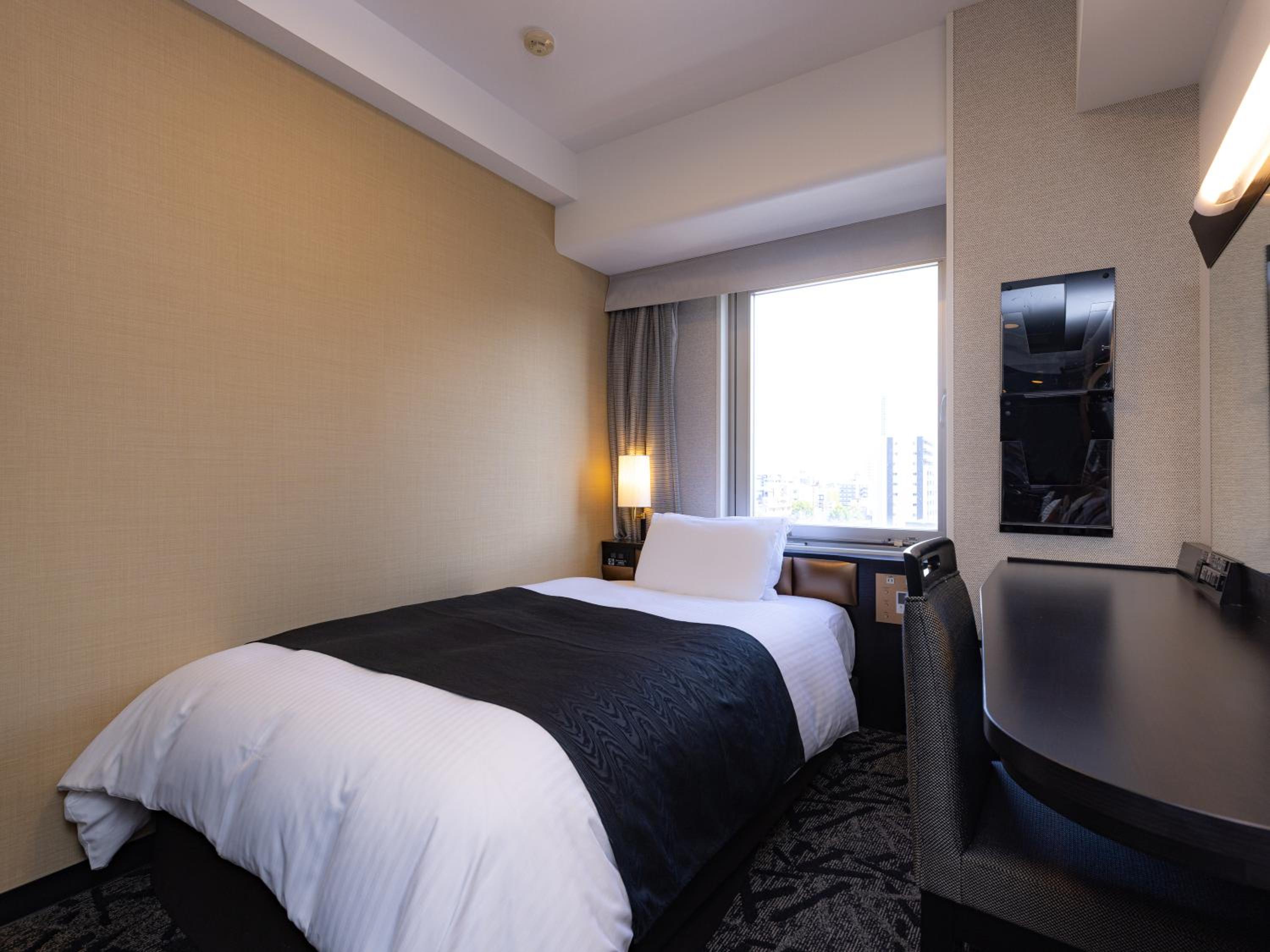 Single Room - Non-Smoking - Photo 1