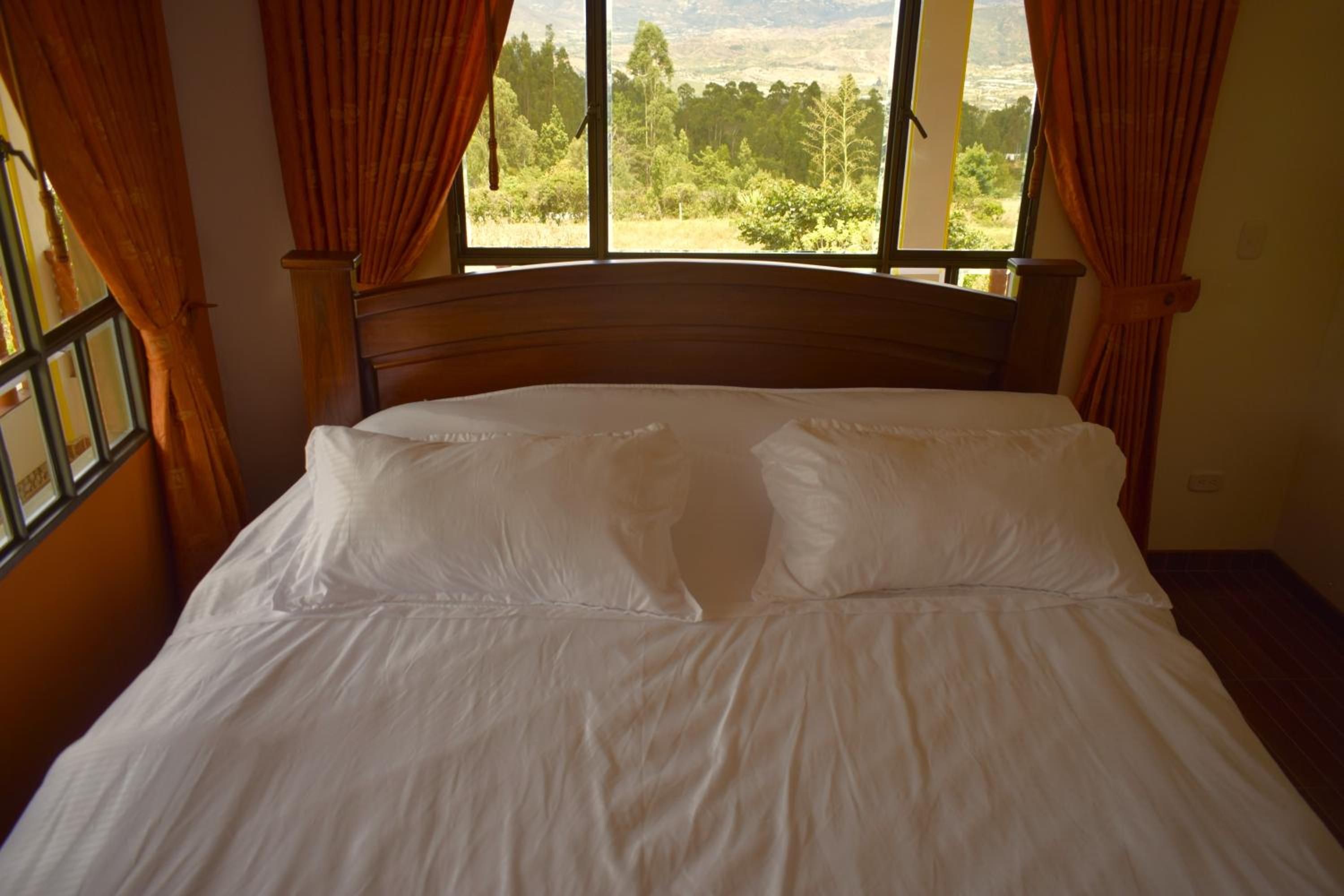 Villa photo 3
