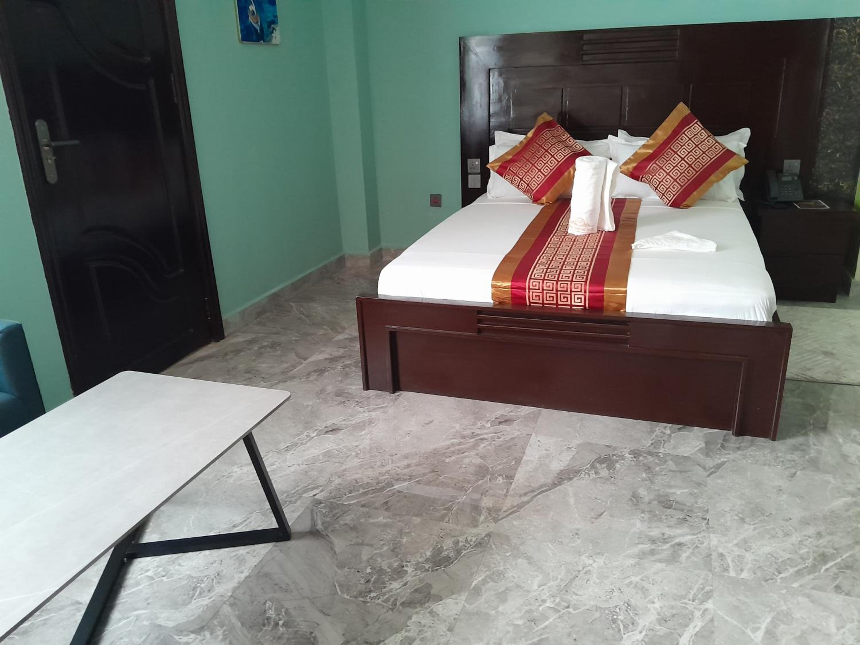 Deluxe Double Room photo 3