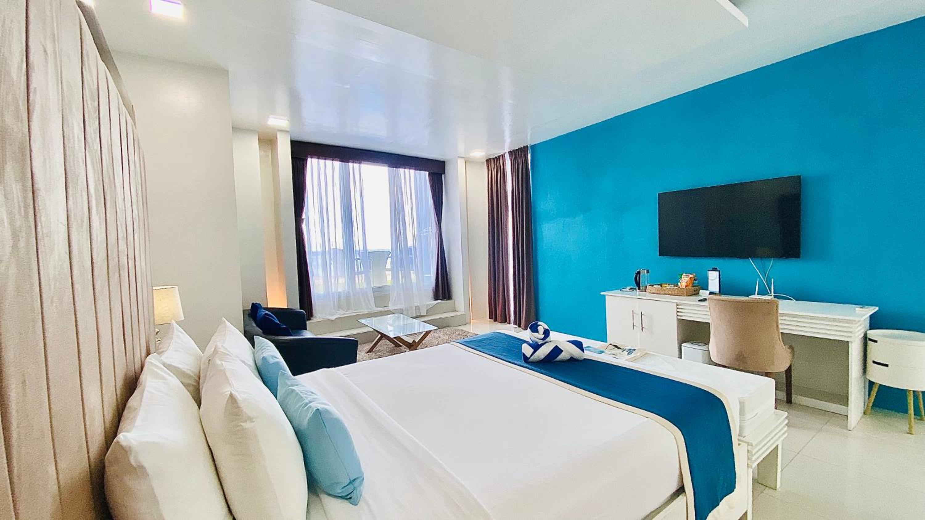 Deluxe Room - Photo 18