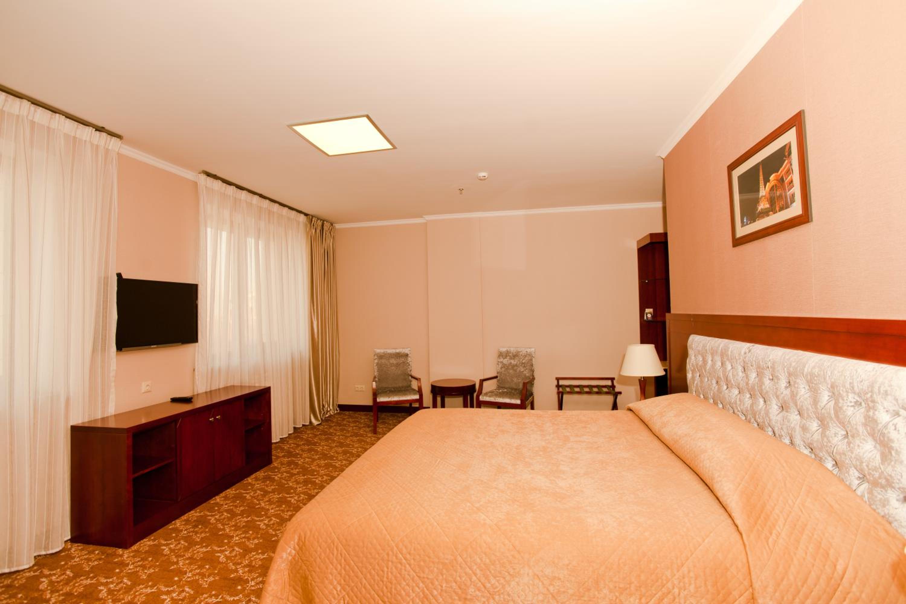 Deluxe Double Room photo 3