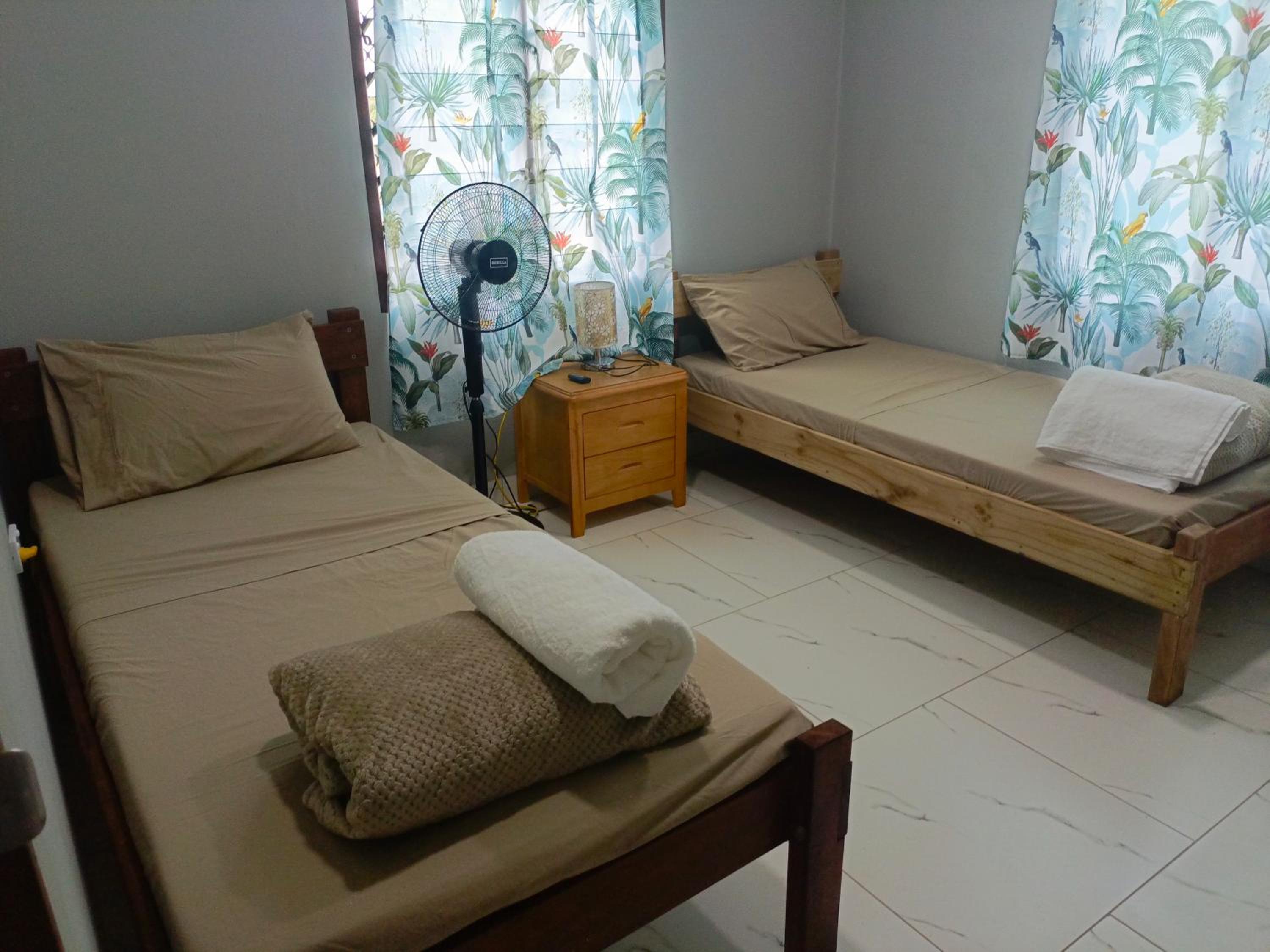 Twin Room with Shared Bathroom photo 2