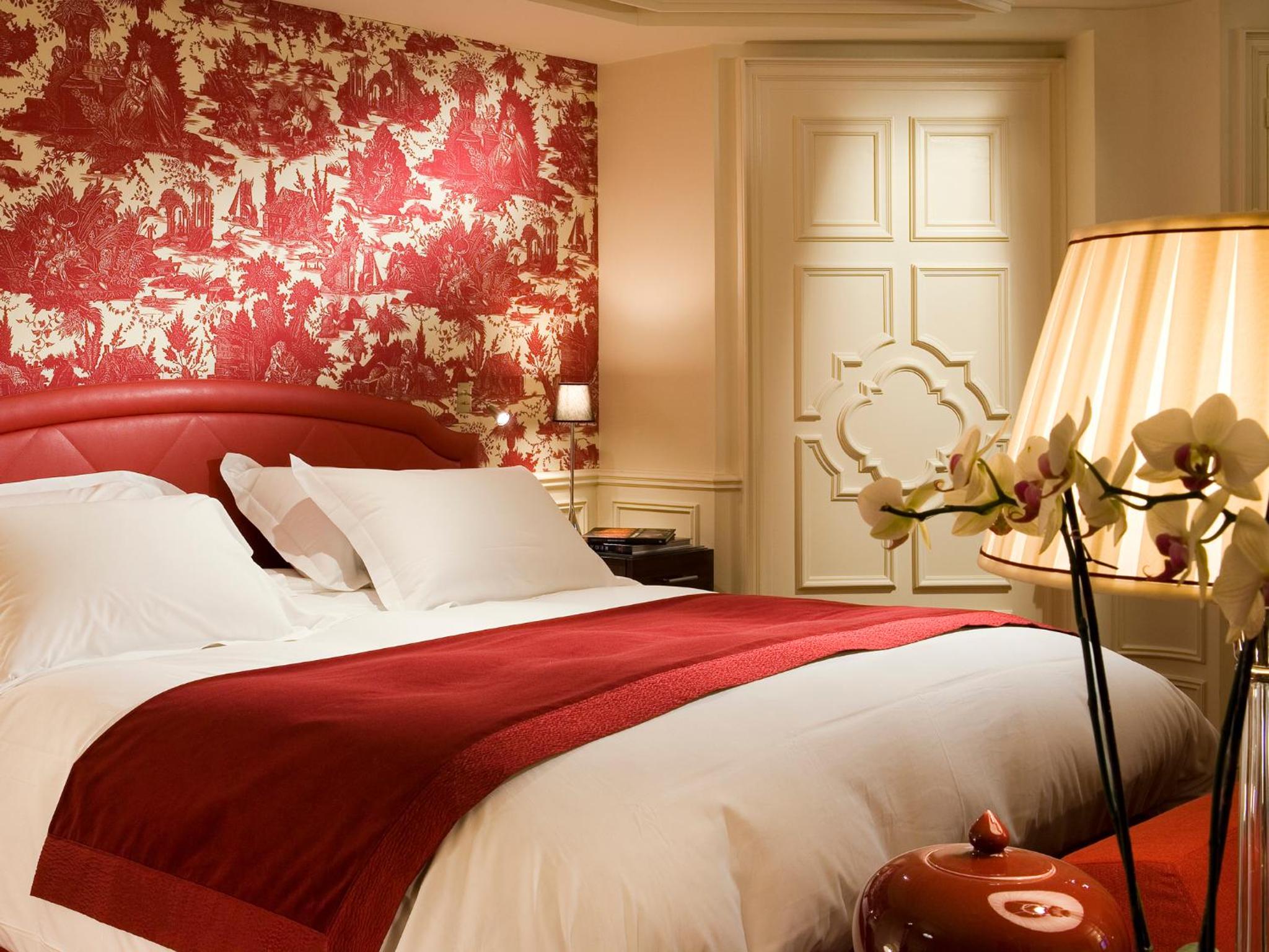 Junior Double Suite with Panoramic View thumbnail 5