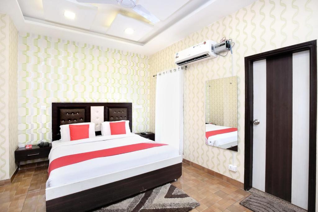 Budget Double Room photo 1