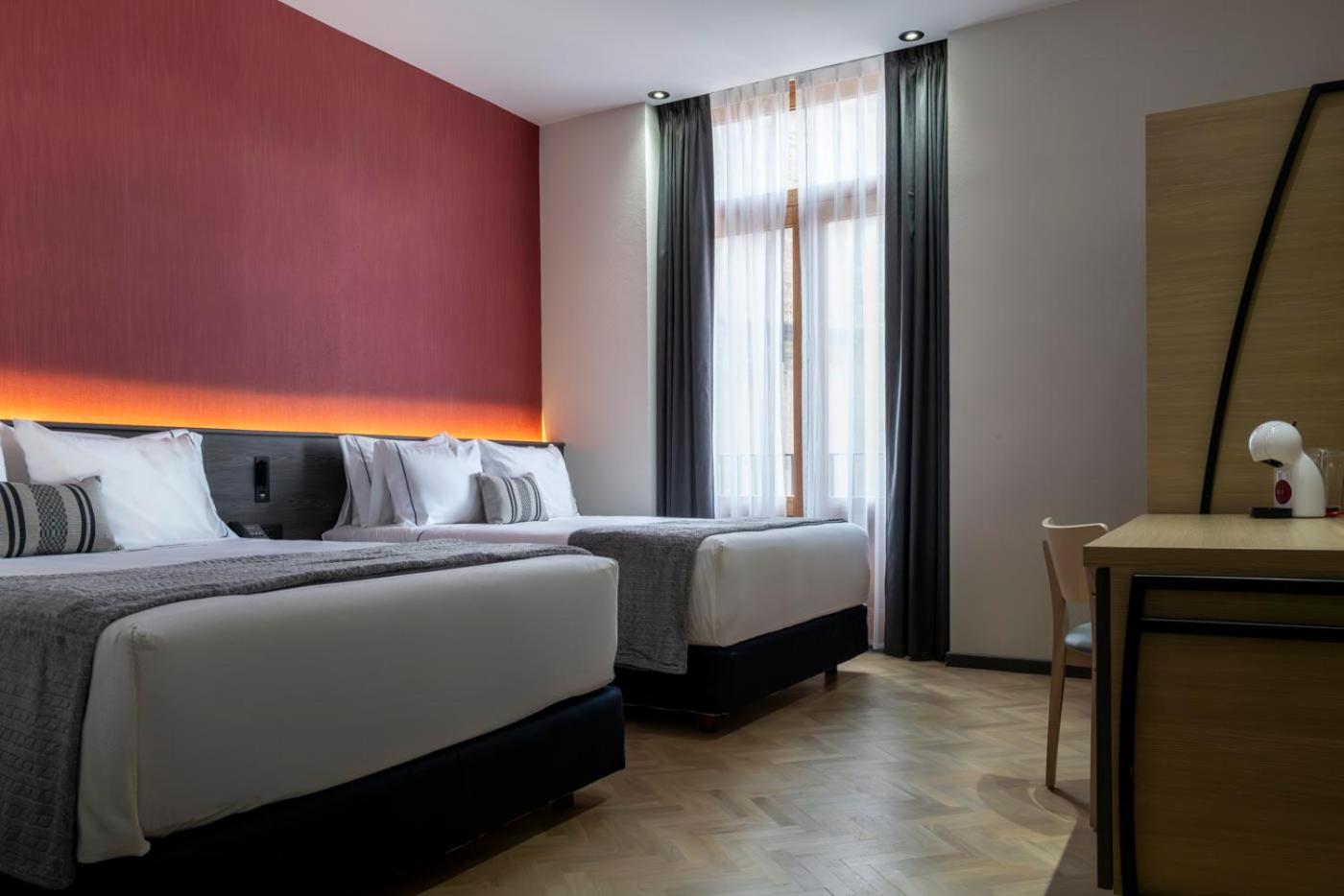 Deluxe Double Room with Balcony - Photo 1