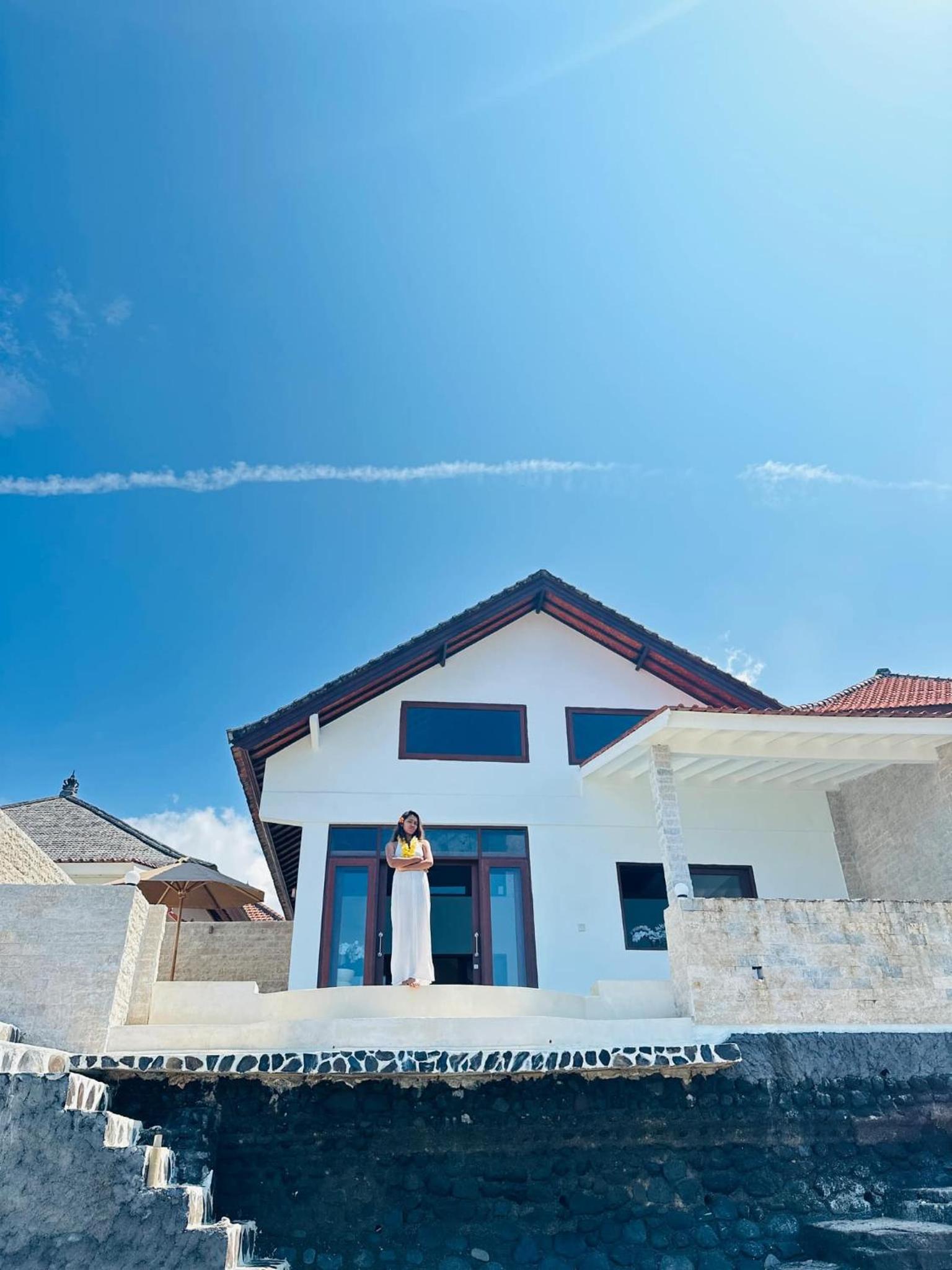 Three-Bedroom Villa - Photo 14